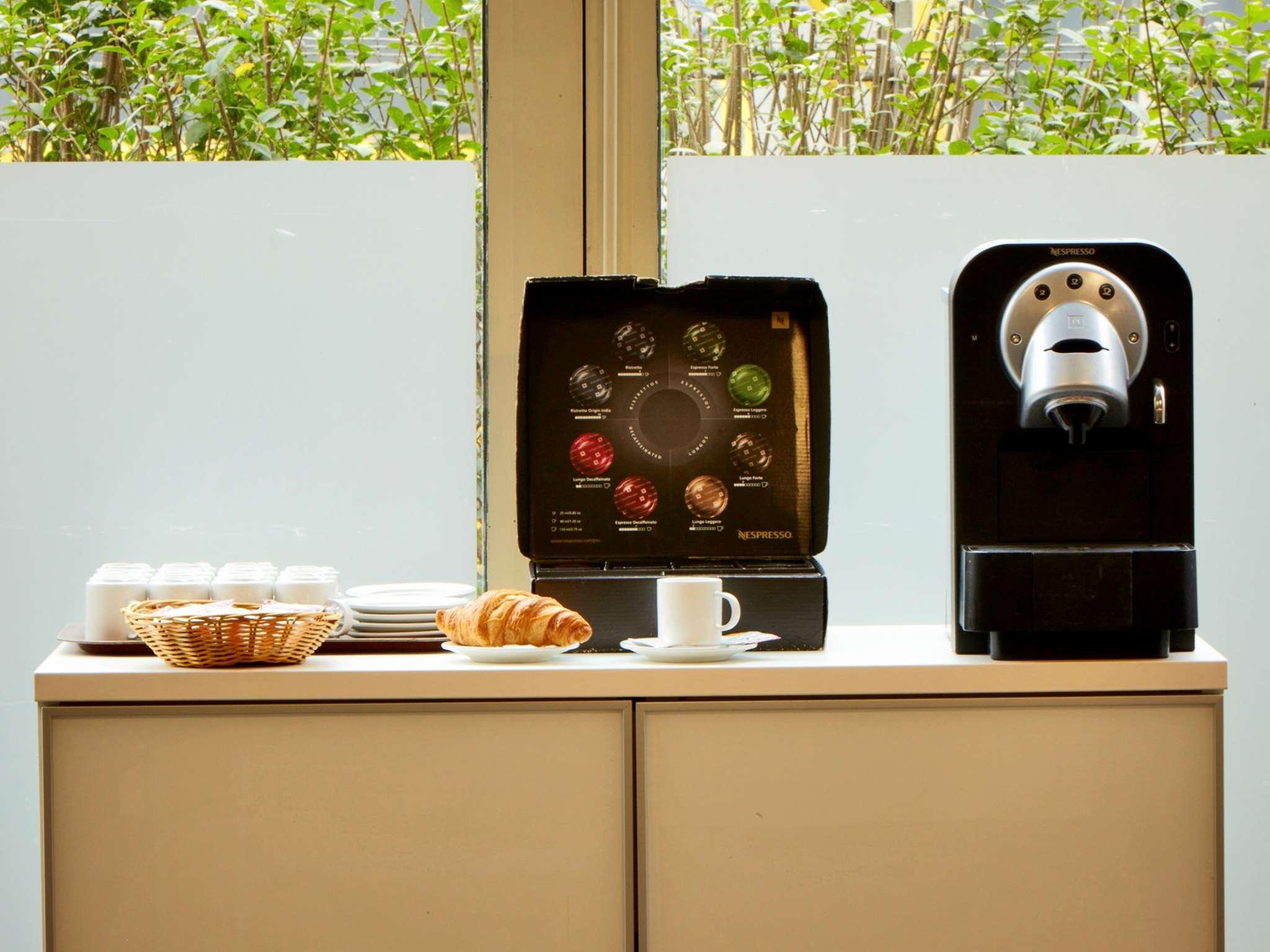 هتل Kyriad Paris Ouest - Colombes Colombes