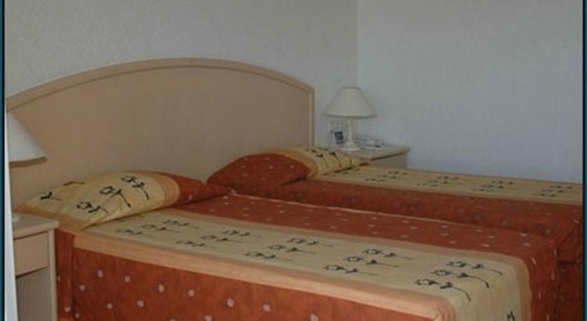 هتل آکسا جاست این بیچ Avsallar