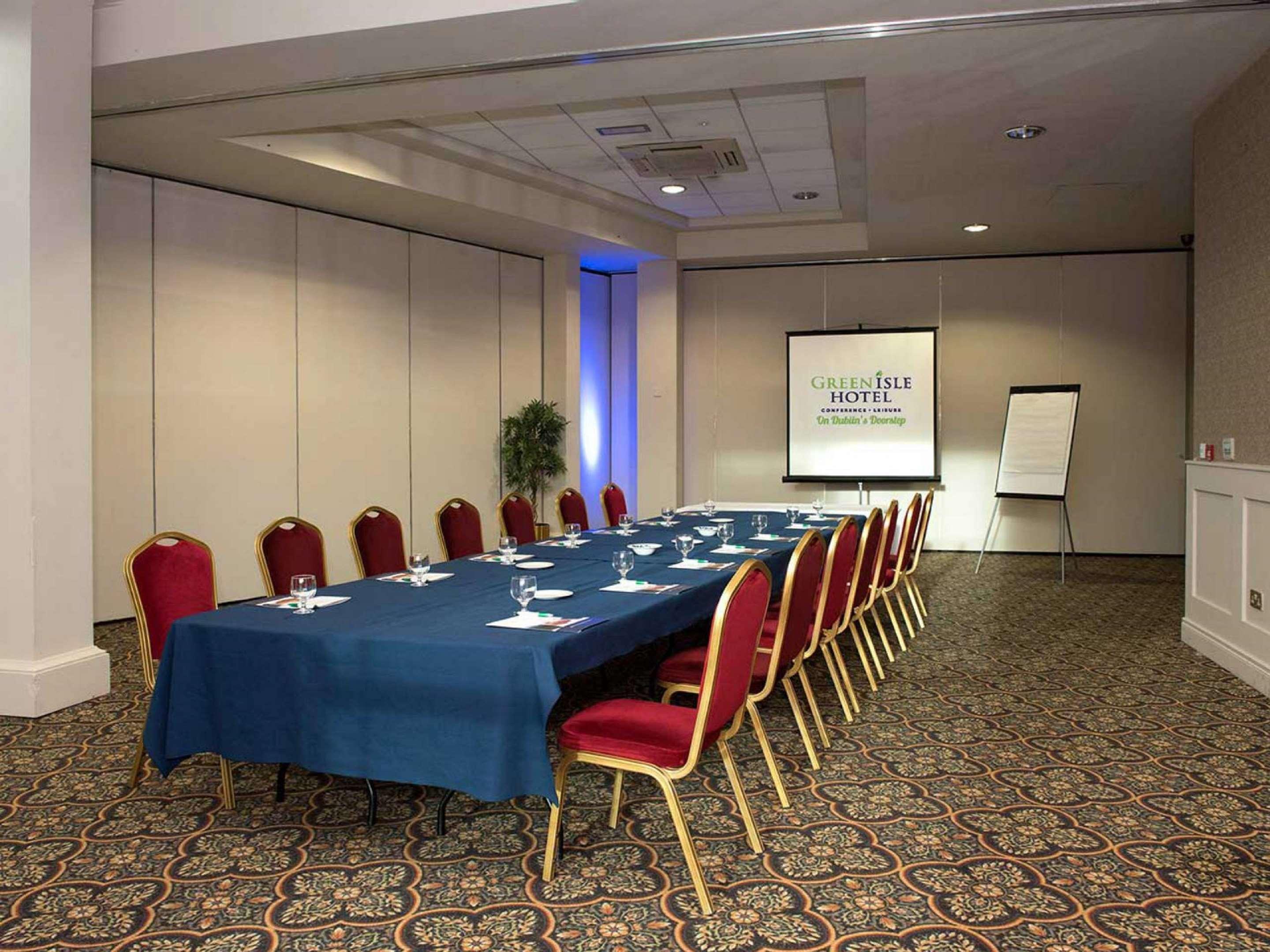 Hotel Green Isle Conference & Leisure Hotel