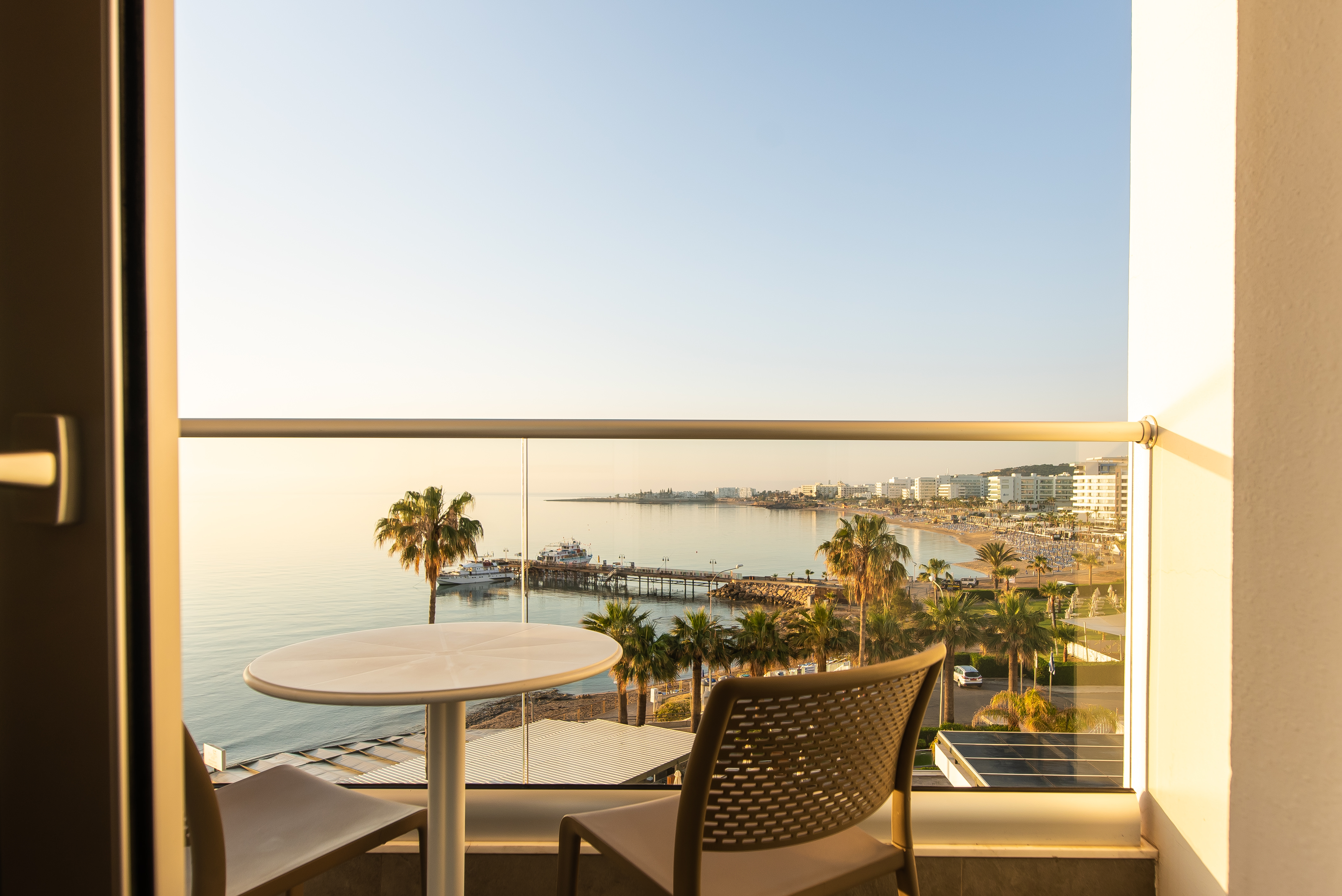 هتل Evalena Beach Hotel Apartments Protaras