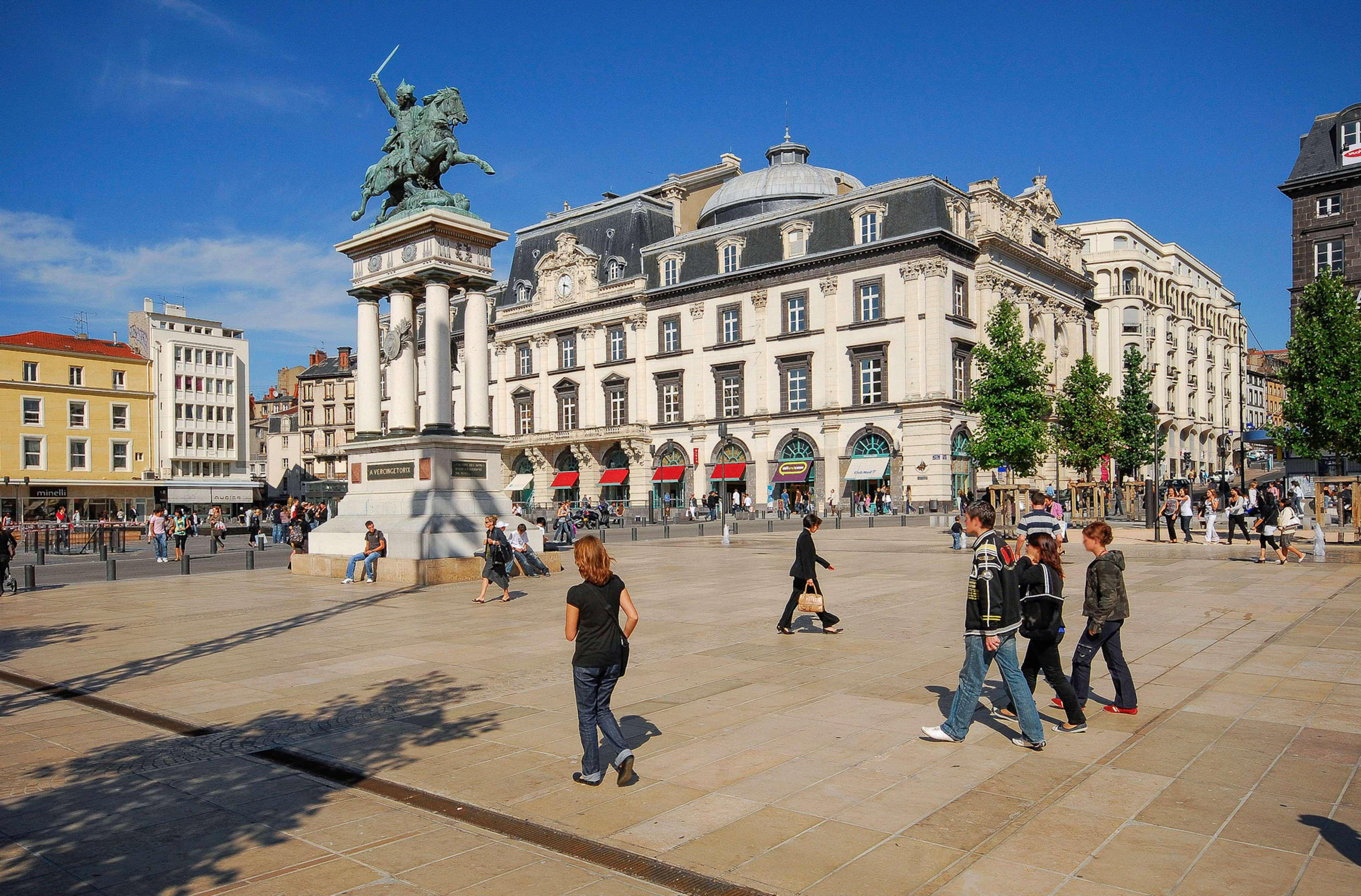 Alibaba https://cdn.alibaba.ir/ostorage/hotel/images/5B64BD9/E55159703C124963FB840876CE5EE55D.jpg