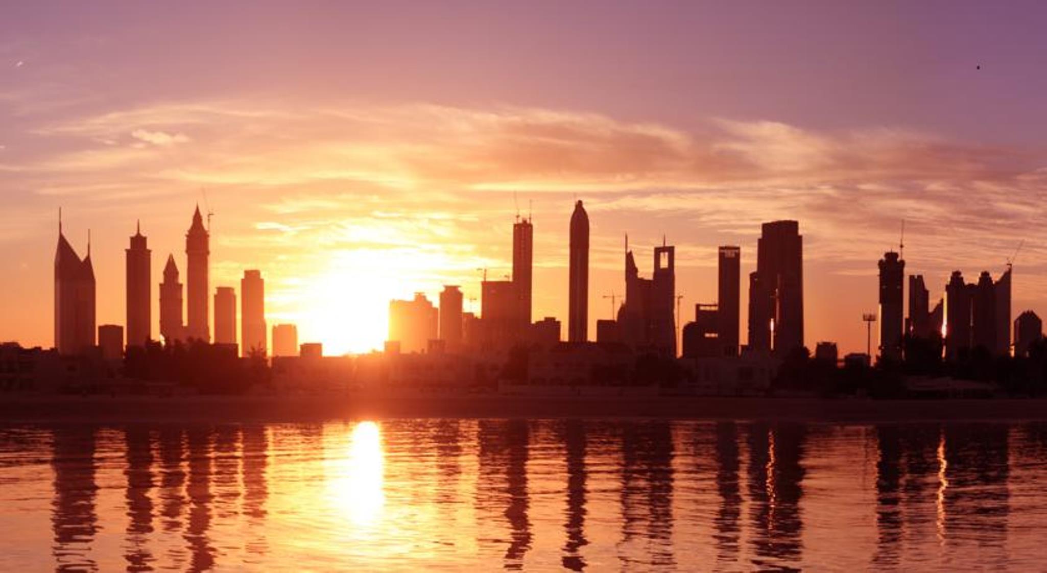 هتل The Ritz-Carlton Dubai International Financial Centre Executive Residences دبی