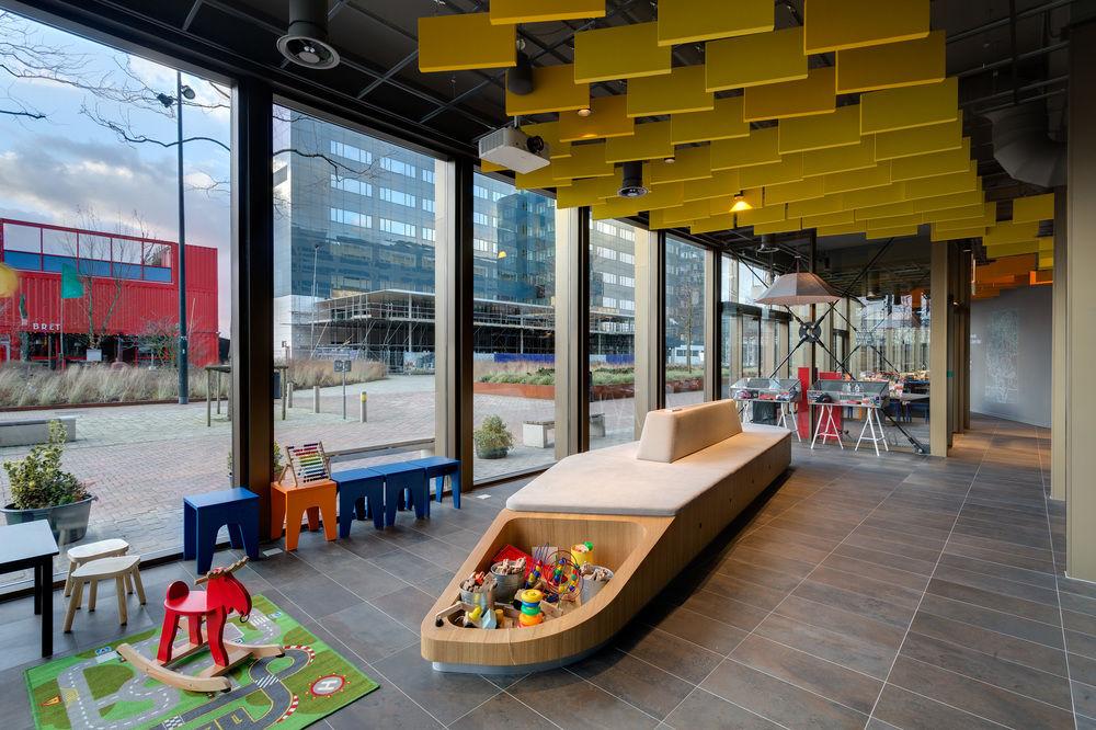 هتل Meininger Hotel Amsterdam City West آمستردام