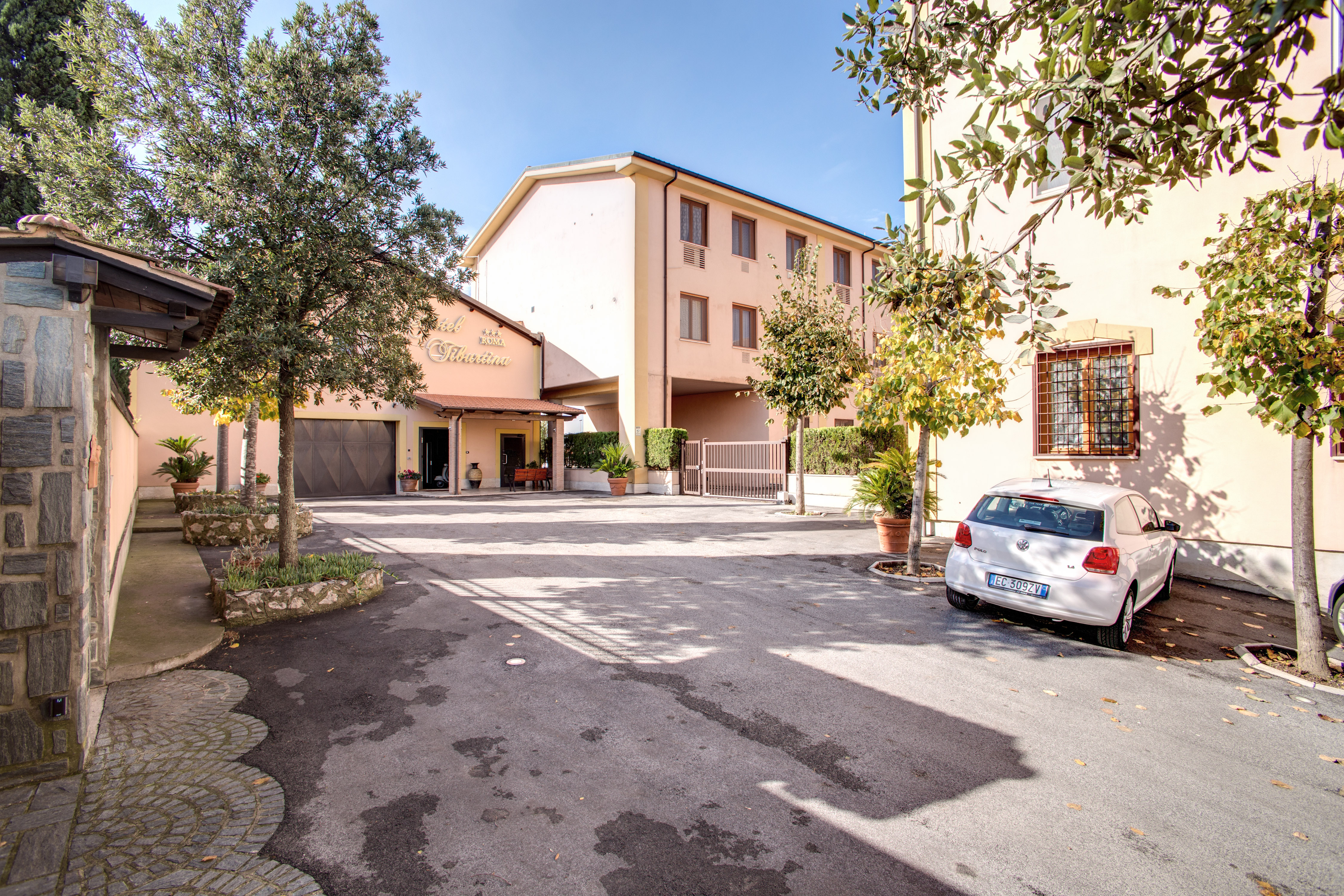 Alibaba https://cdn.alibaba.ir/ostorage/hotel/images/5CFB4E1E/028DB4AED634845BF94B83F3F4964FC0.jpg