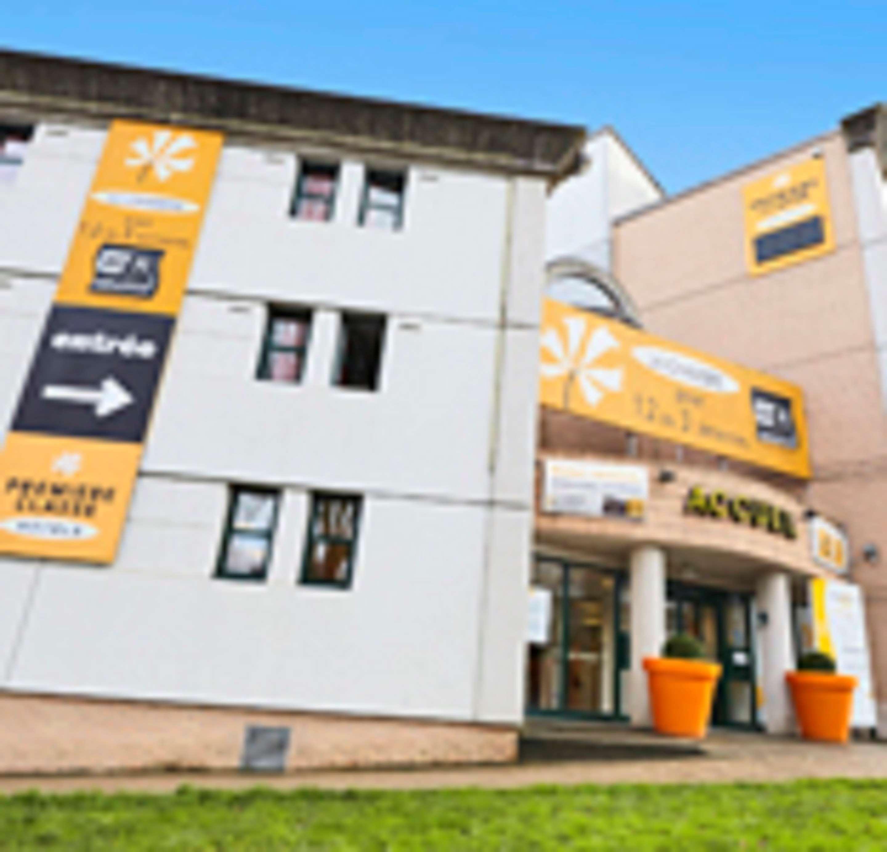 هتل Premiere Classe MLV Saint Thibault Des Vignes Saint-Thibault-des-Vignes