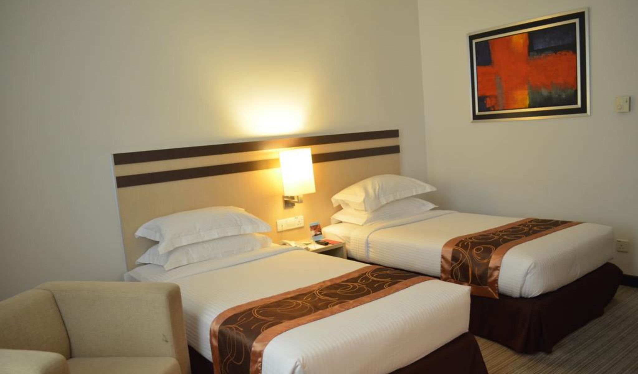 هتل Première Klang