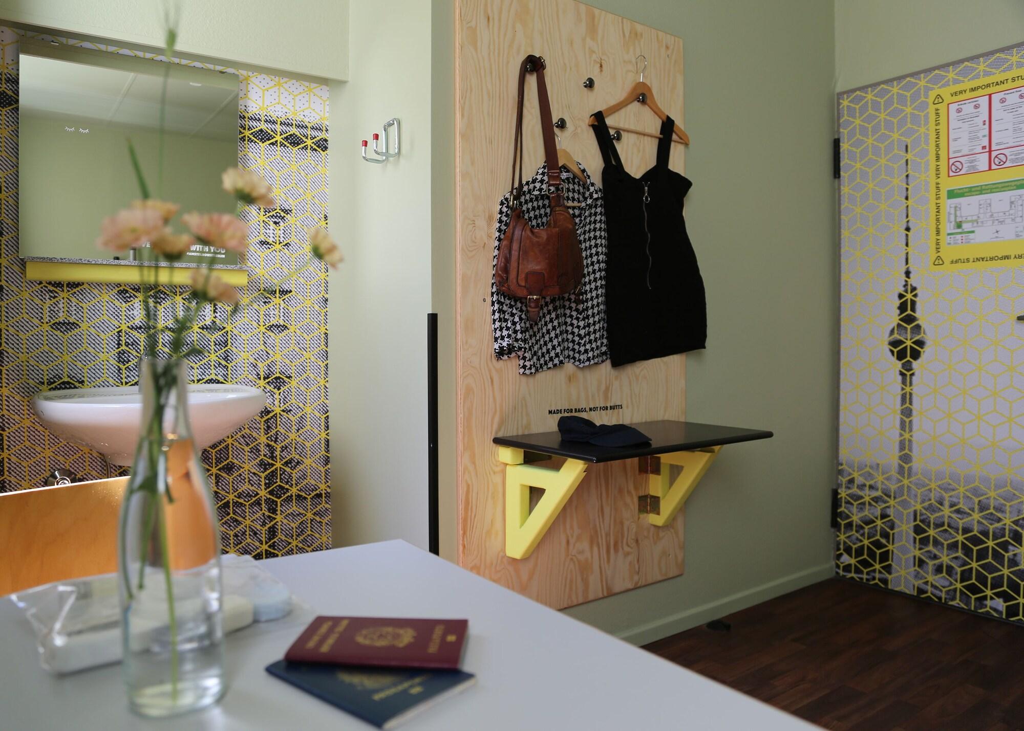 هتل Amstel House برلین