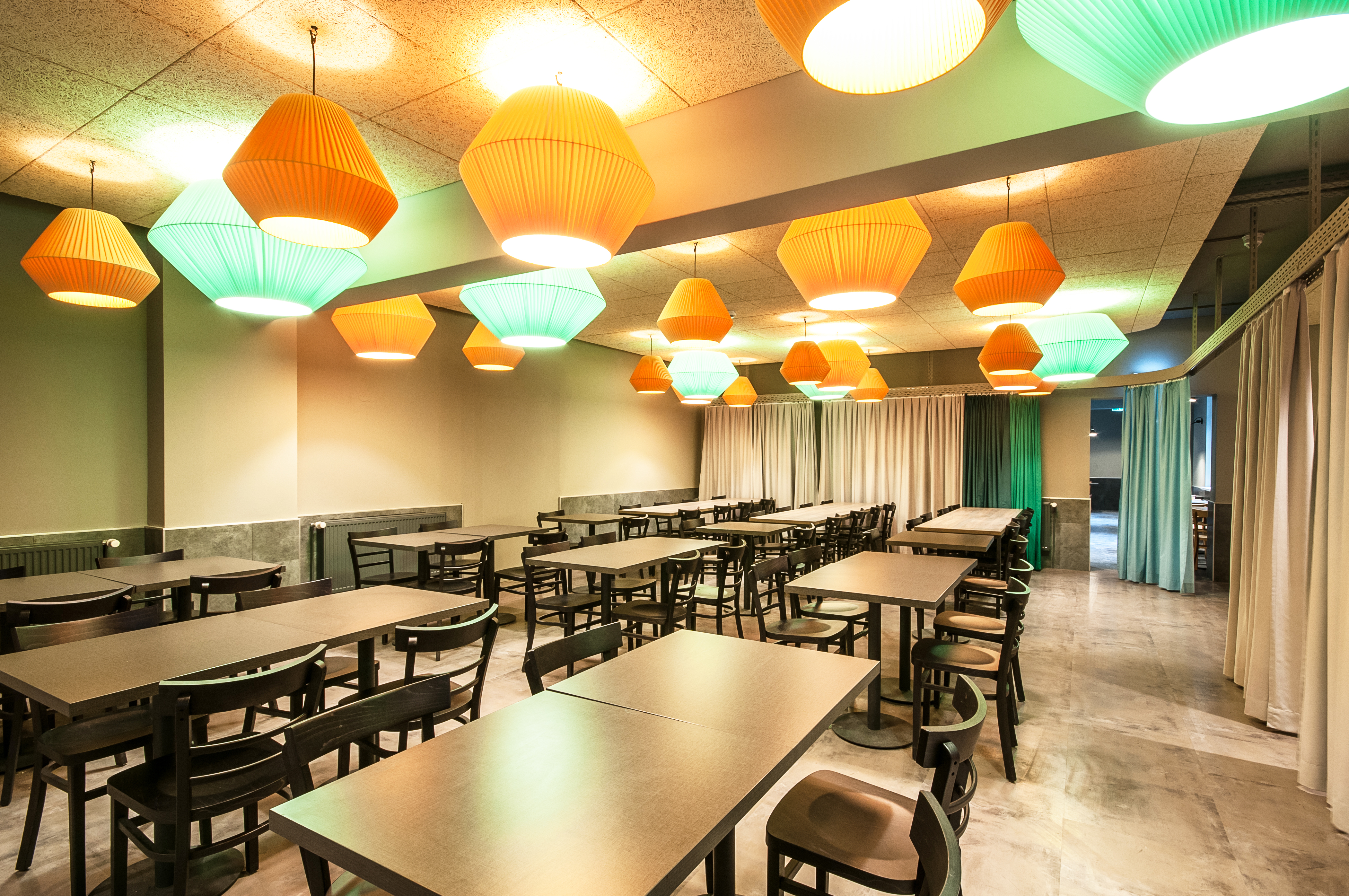 هتل a&o Berlin Mitte برلین