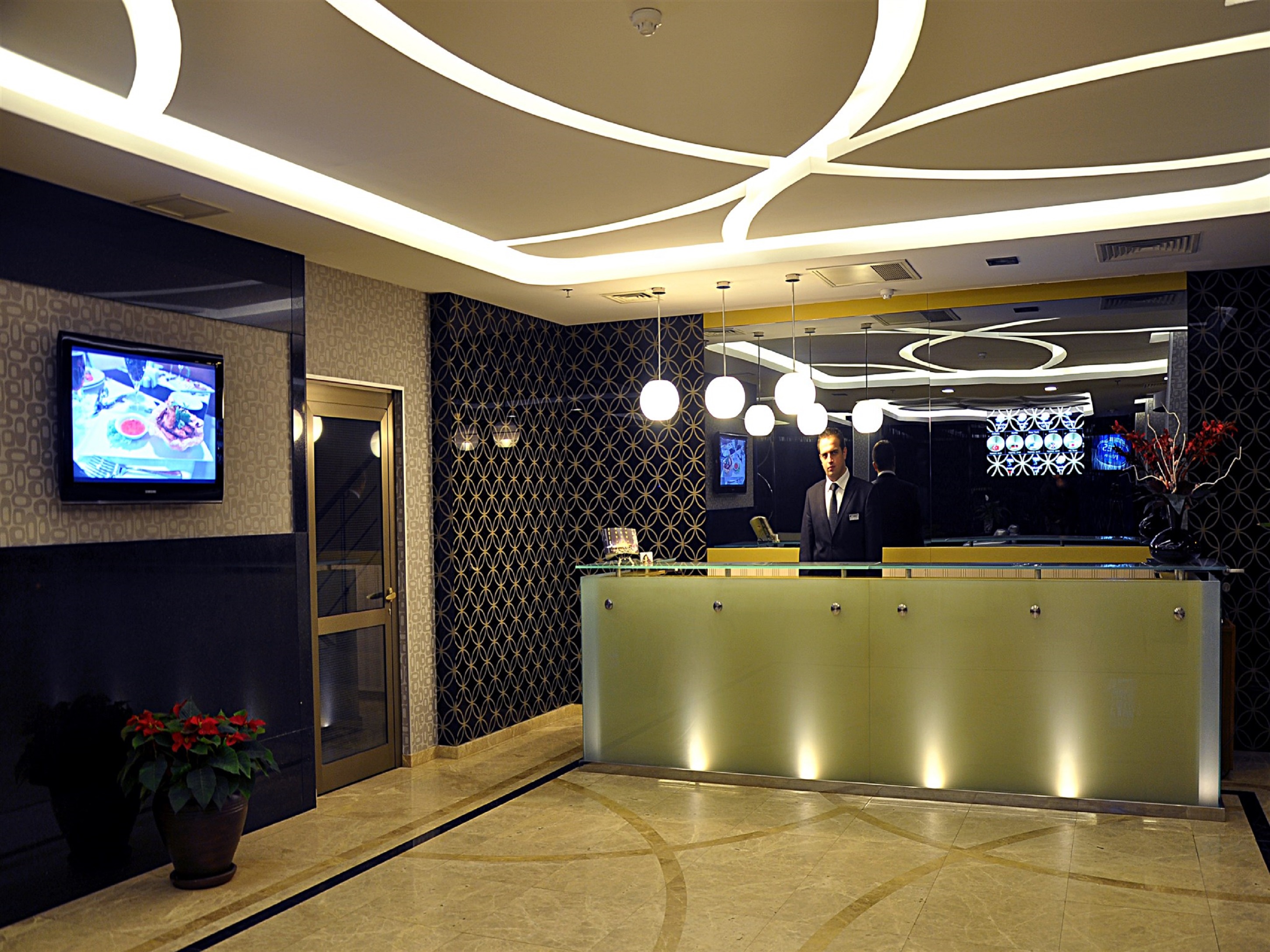 تصاویر Hotel Niza Park Otel