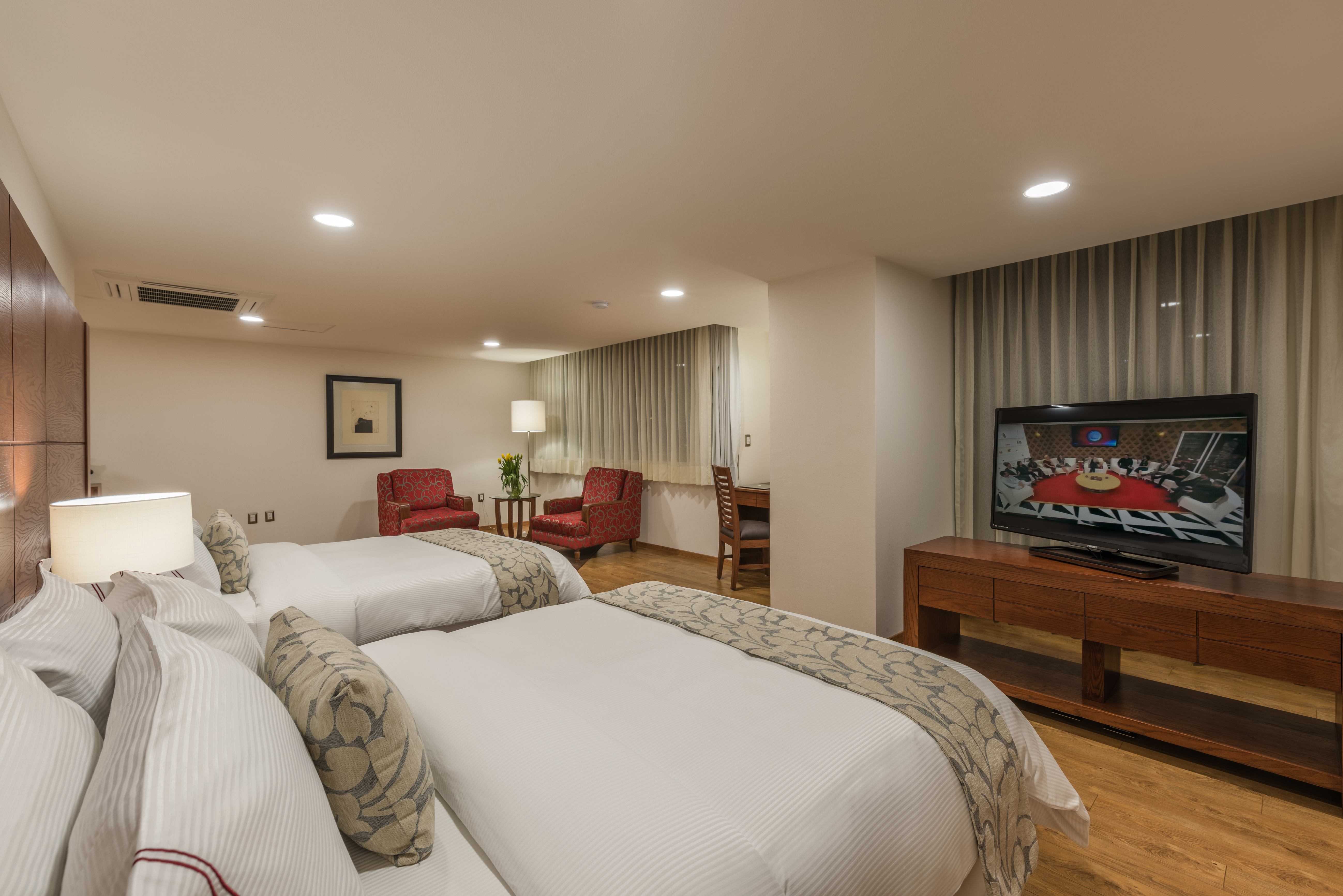 عکس های Hotel Suites Perisur Apartamentos Amueblados