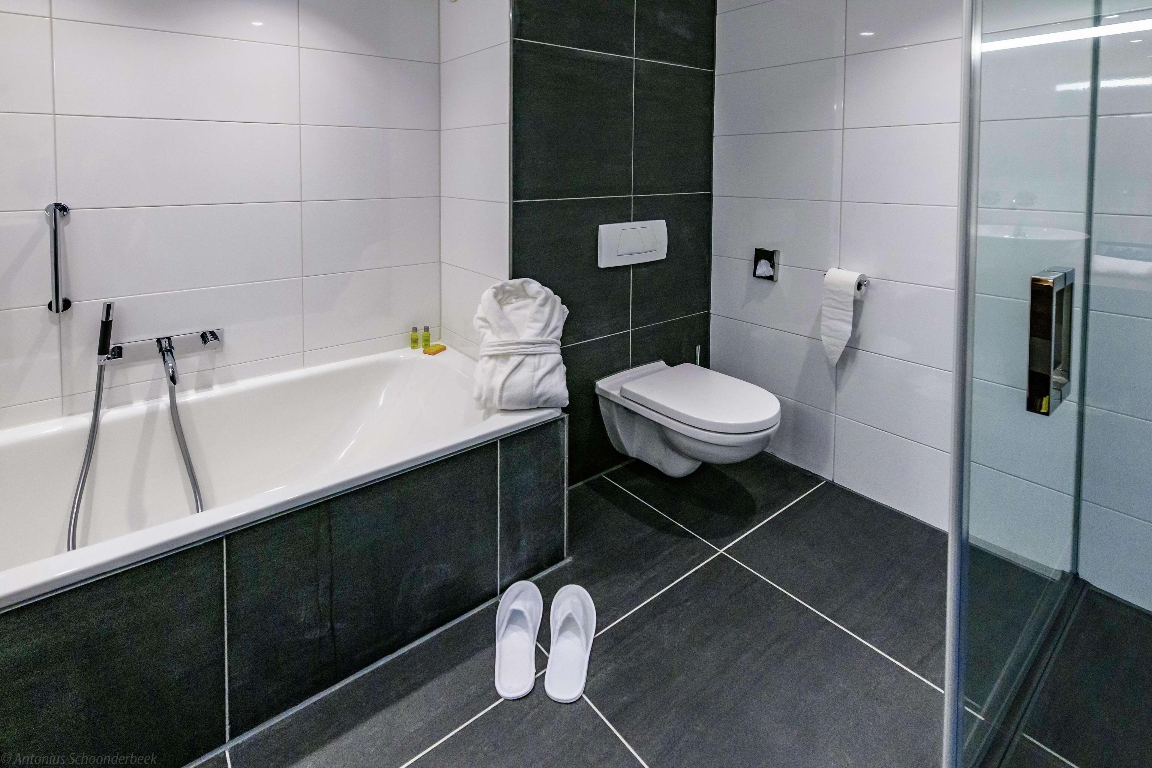 هتل DoubleTree by Hilton Royal Parc Soestduinen Soestduinen