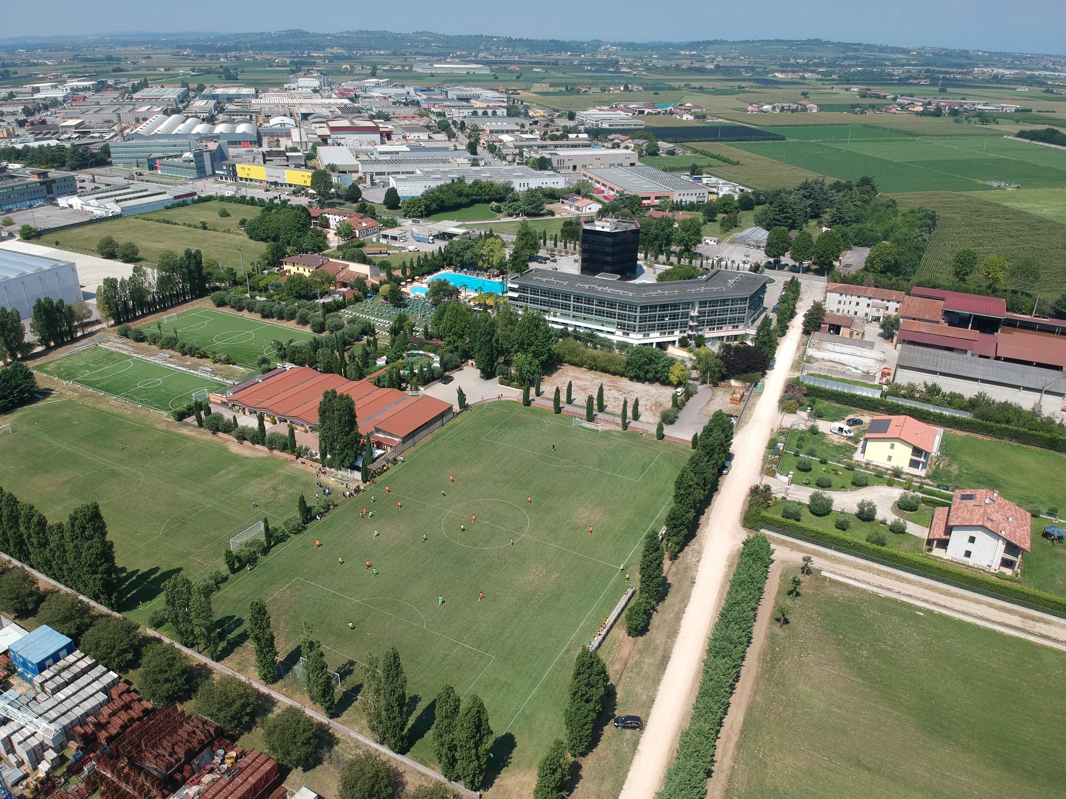 Alibaba https://cdn.alibaba.ir/ostorage/hotel/images/5FEDD401/A2C1CB637795ED0A10E2E2F1F77B9ADE.jpg