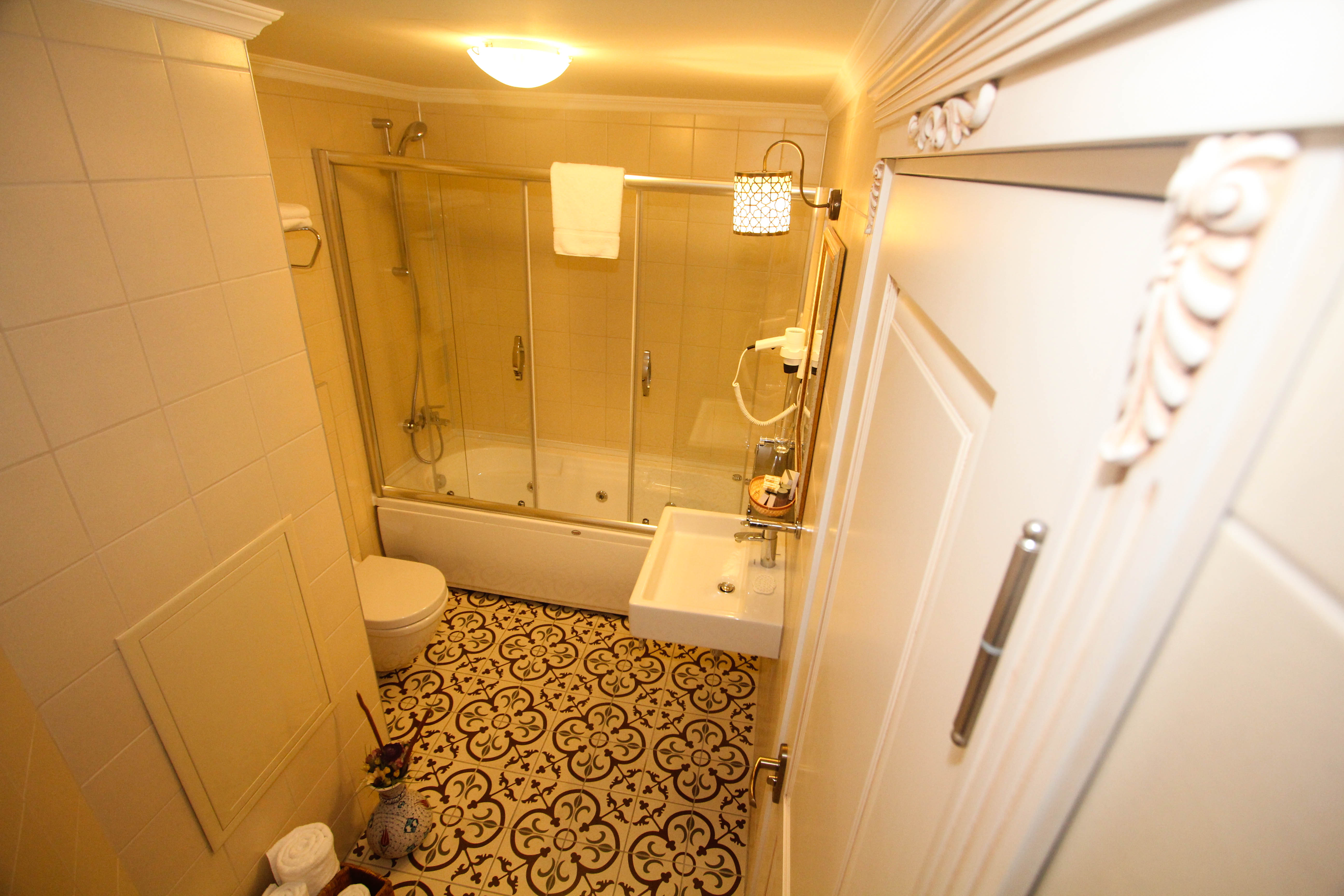 هتل Venue Hotel Istanbul استانبول-فاتح