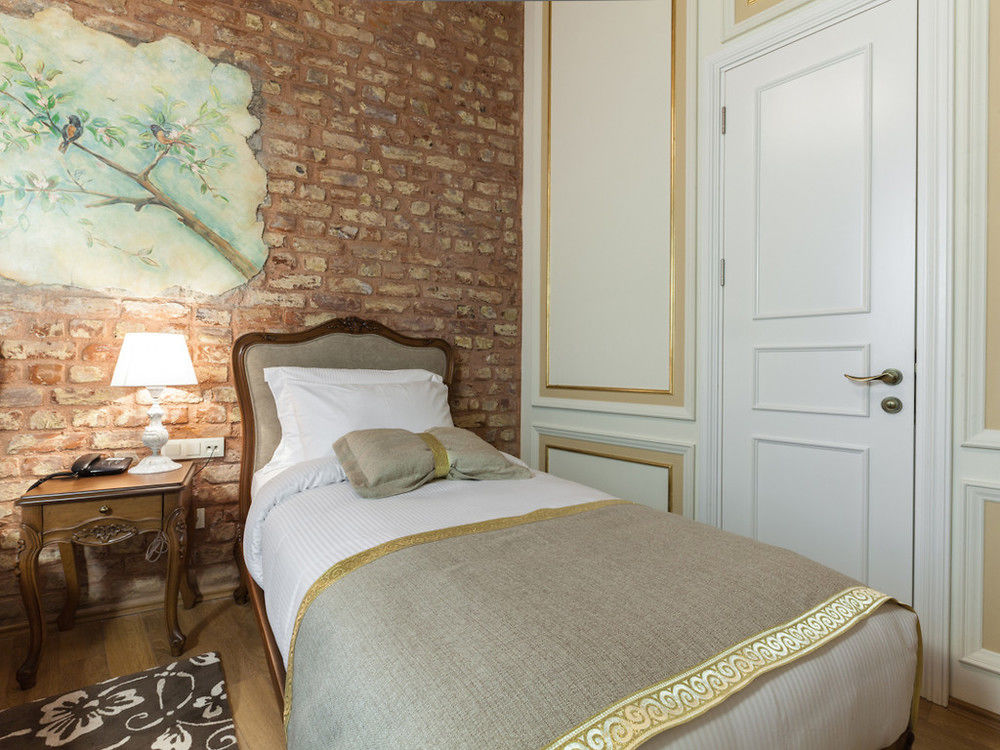 هتل Hotel Pera Parma استانبول