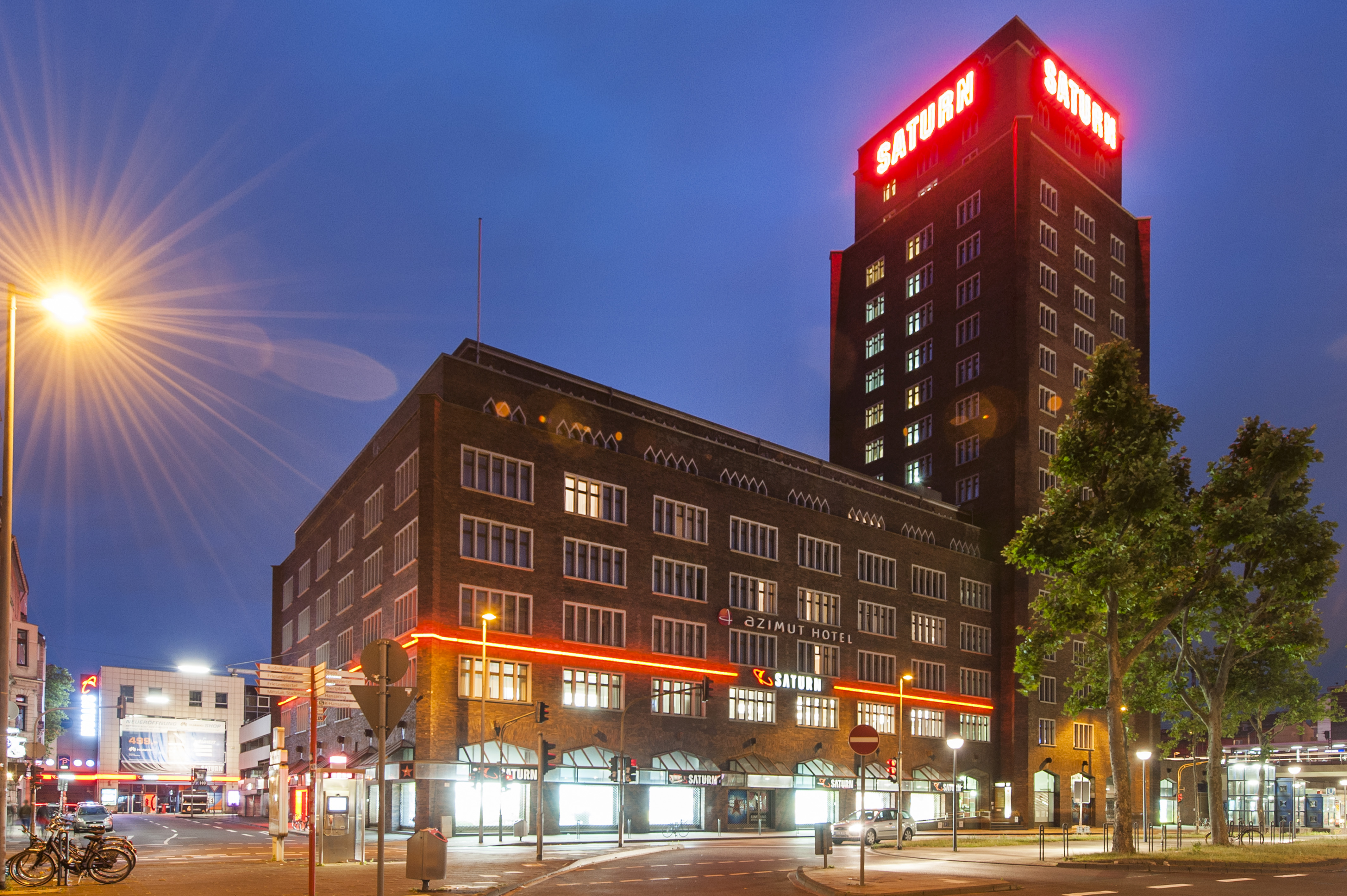 هتل AZIMUT Hotel Cologne کلن