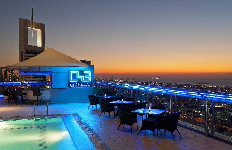 تصاویر Hotel Four Points by Sheraton Sheikh Zayed Road, Dubai