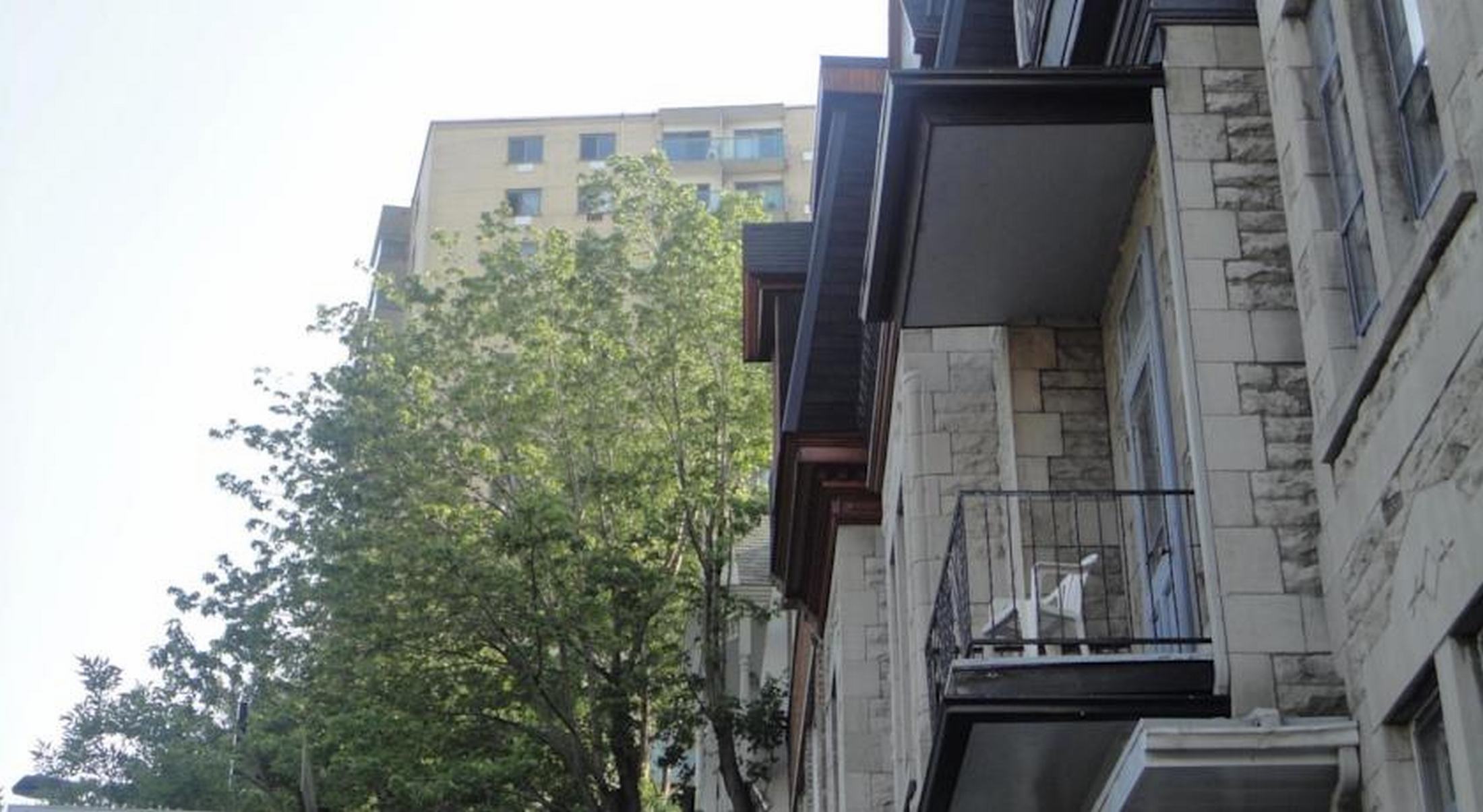 هتل Gîte du Plateau Mont-Royal مونترال