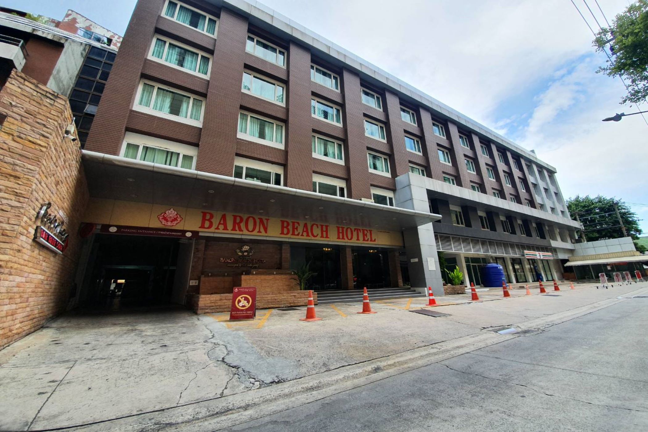 Hotel Baron Beach