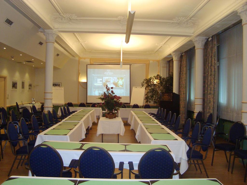 هتل Hotel Le Dome بروکسل