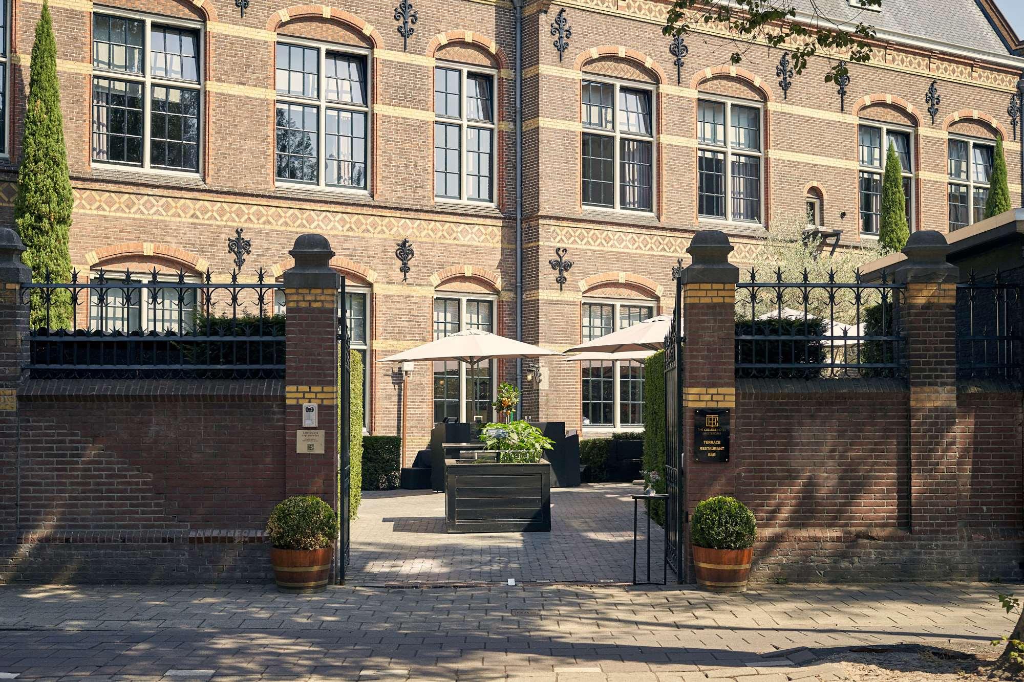 Alibaba https://cdn.alibaba.ir/ostorage/hotel/images/63784D1D/B0FB80BEB2E55BAAD0C70FF9BE34228E.jpg