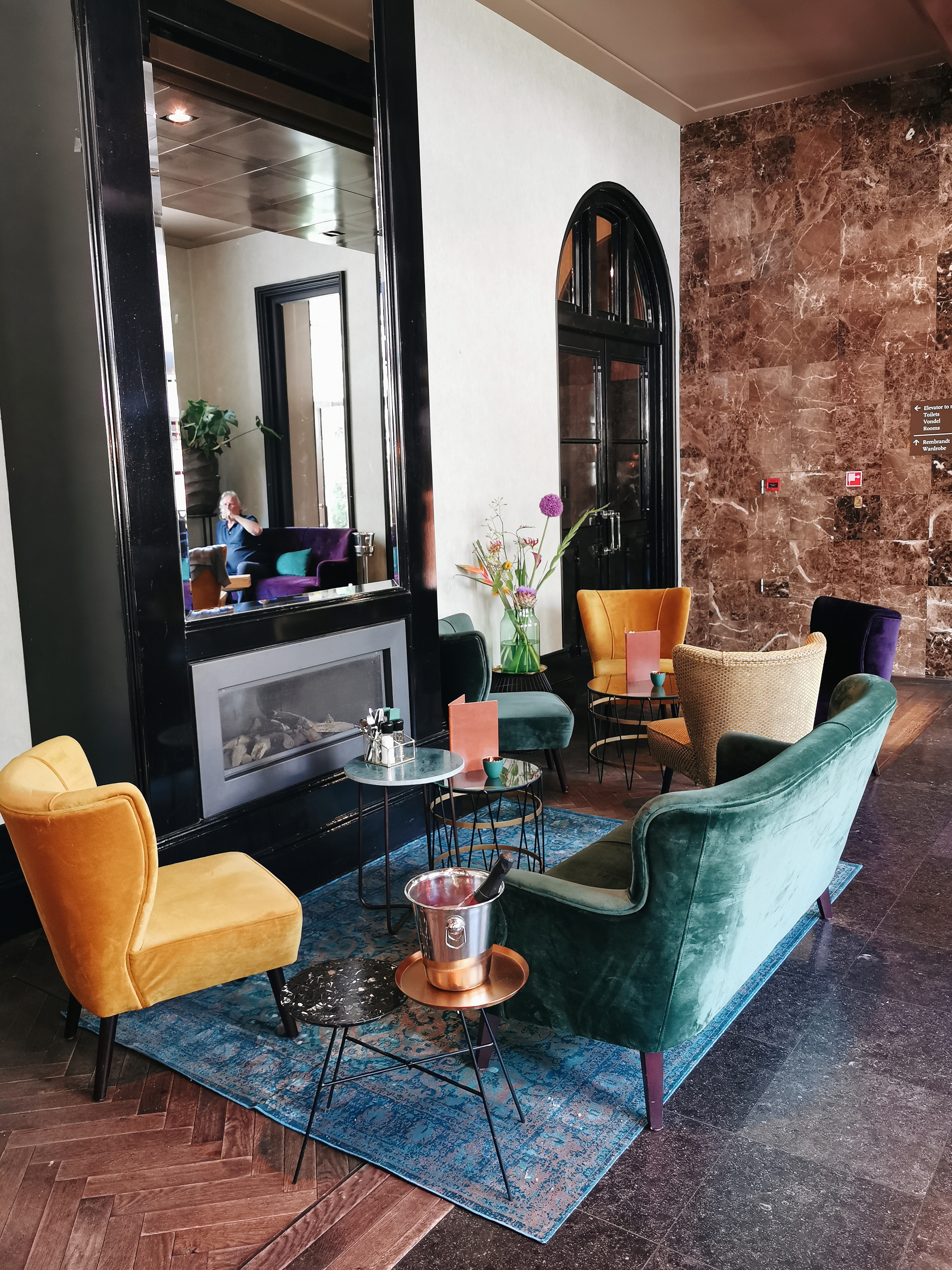 هتل The College Hotel آمستردام