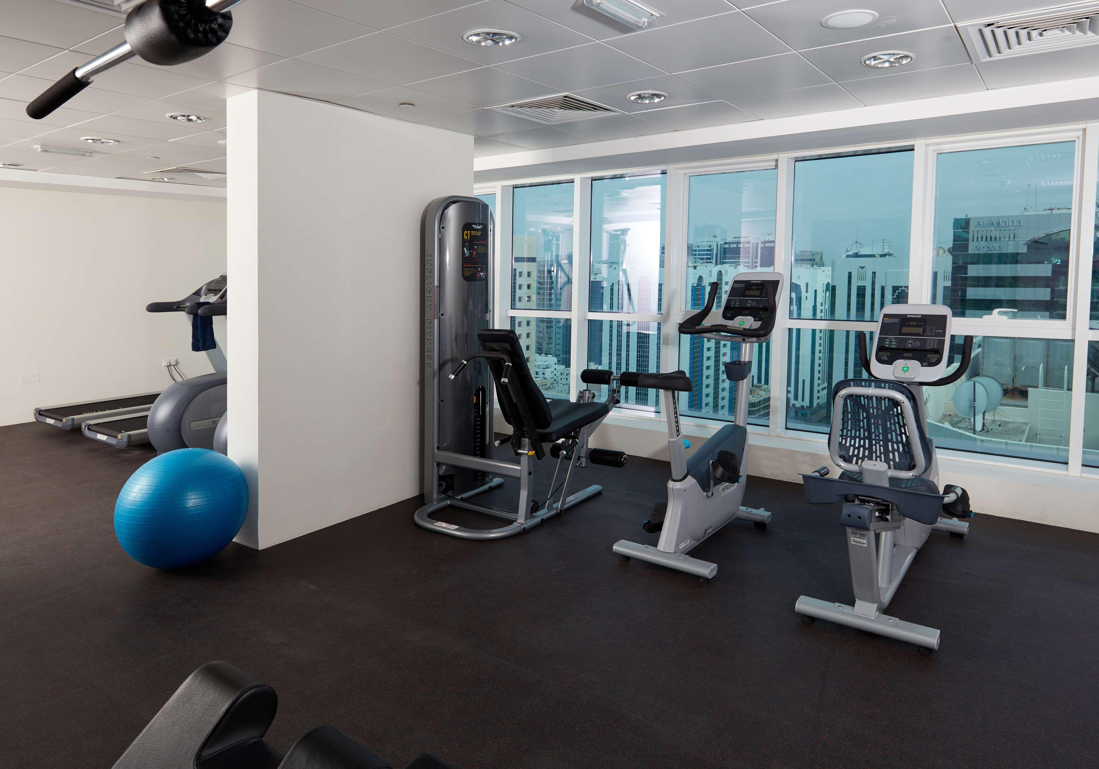 هتل Golden Tulip Downtown Abu Dhabi ابوظبی