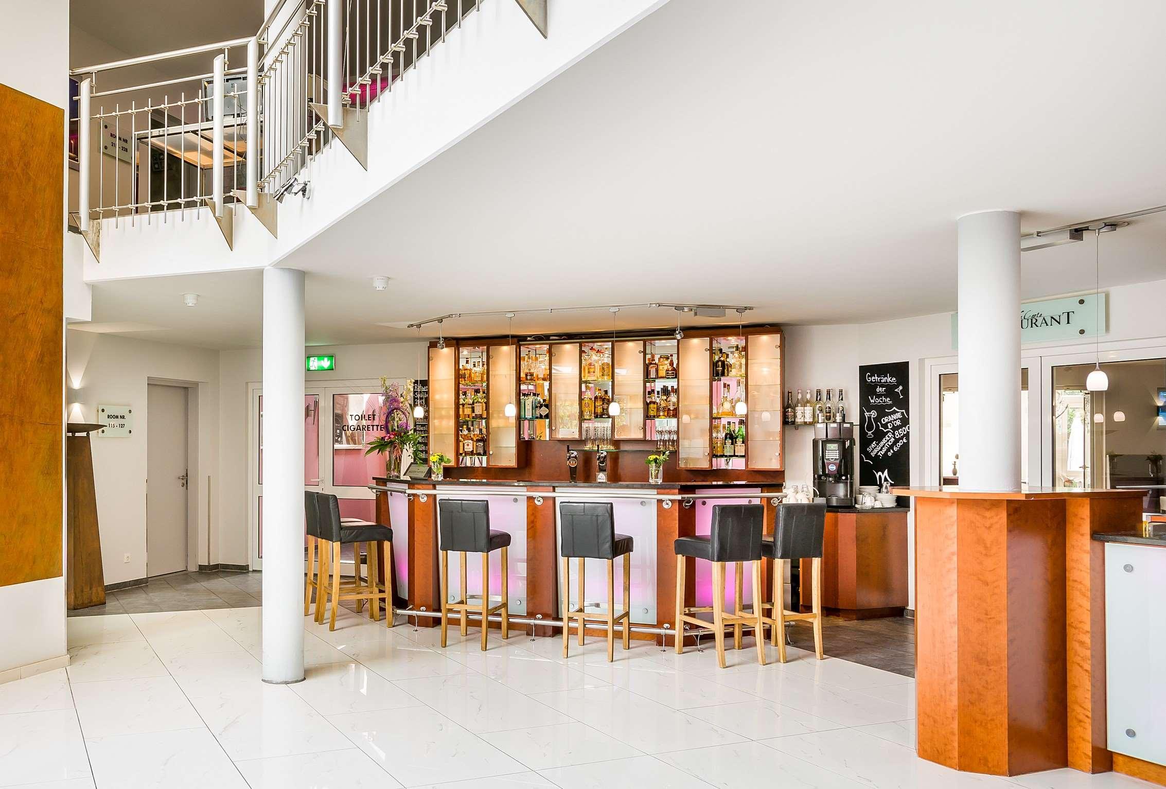 هتل Select Hotel Oberhausen اوبرهازن