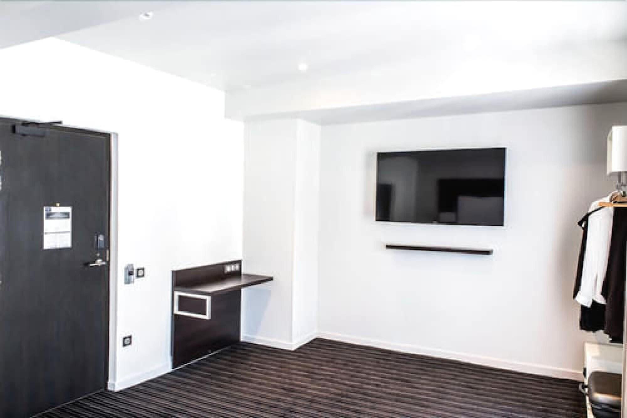 هتل Hôtel 66 نیس