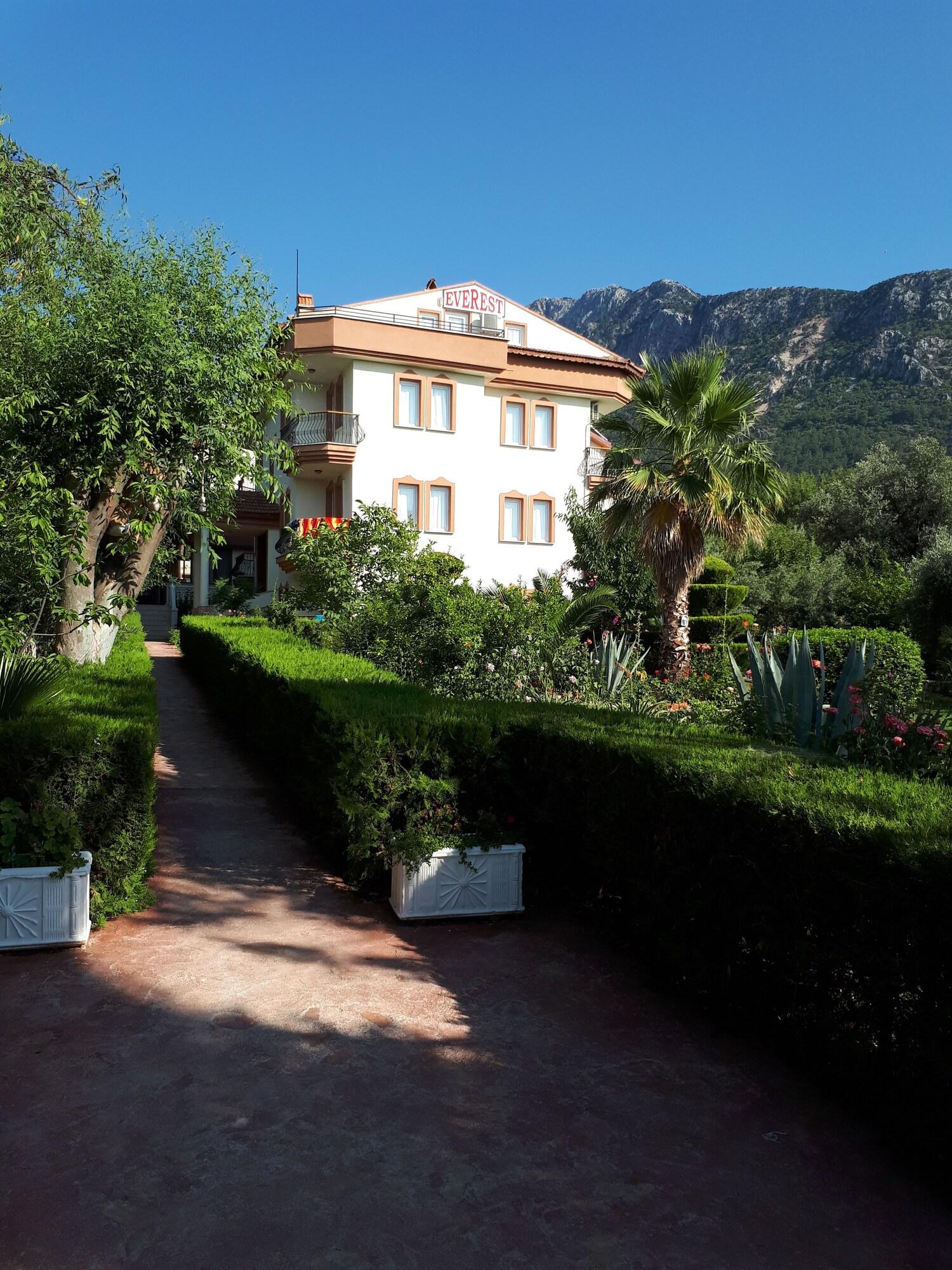 Alibaba https://cdn.alibaba.ir/ostorage/hotel/images/652900A6/2885C86F31E33793216C294E4DA3BAFC.jpg