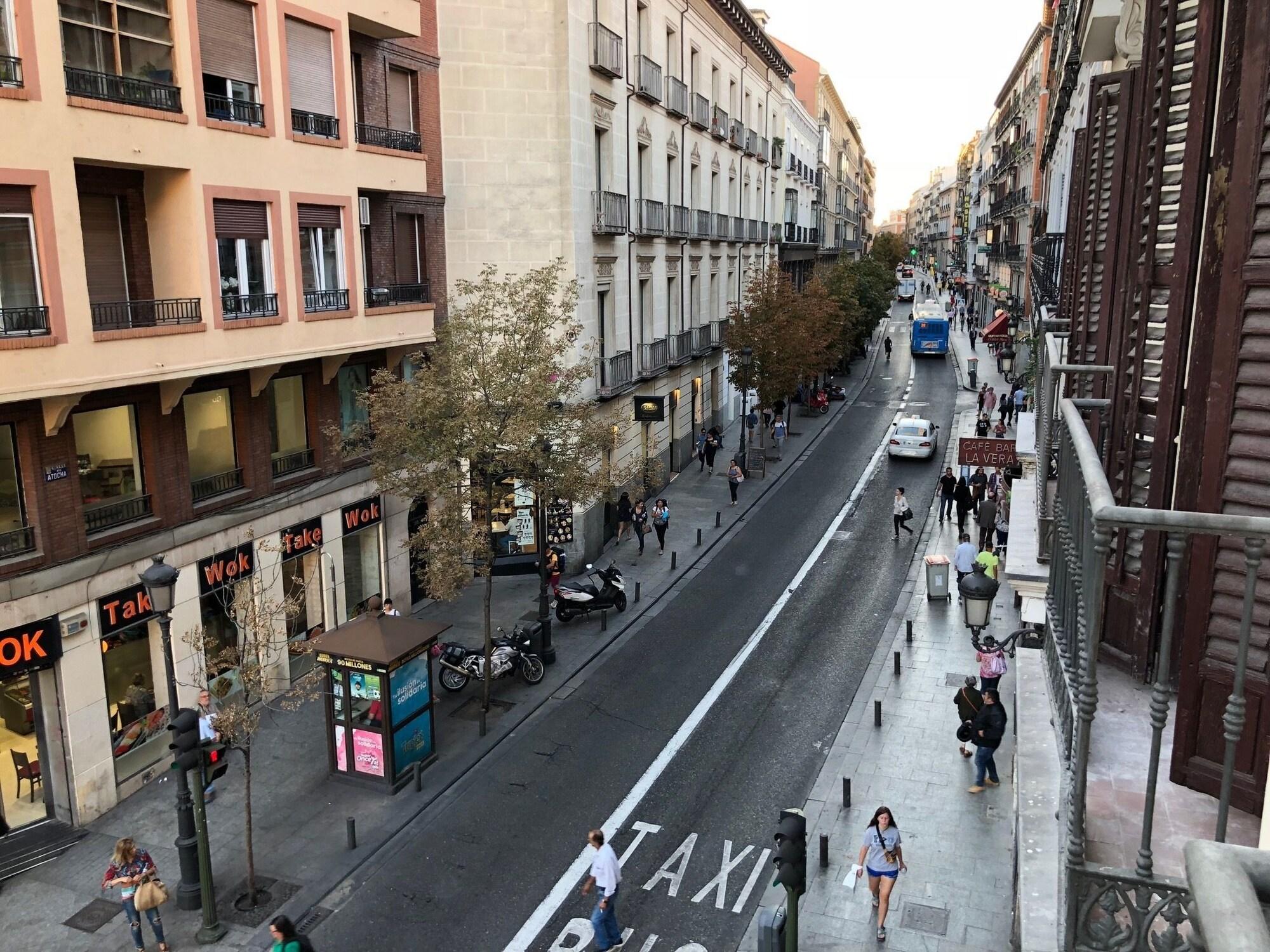 Alibaba https://cdn.alibaba.ir/ostorage/hotel/images/665F1386/27B7A8D84716DD80FB3BA466AADB462F.jpg