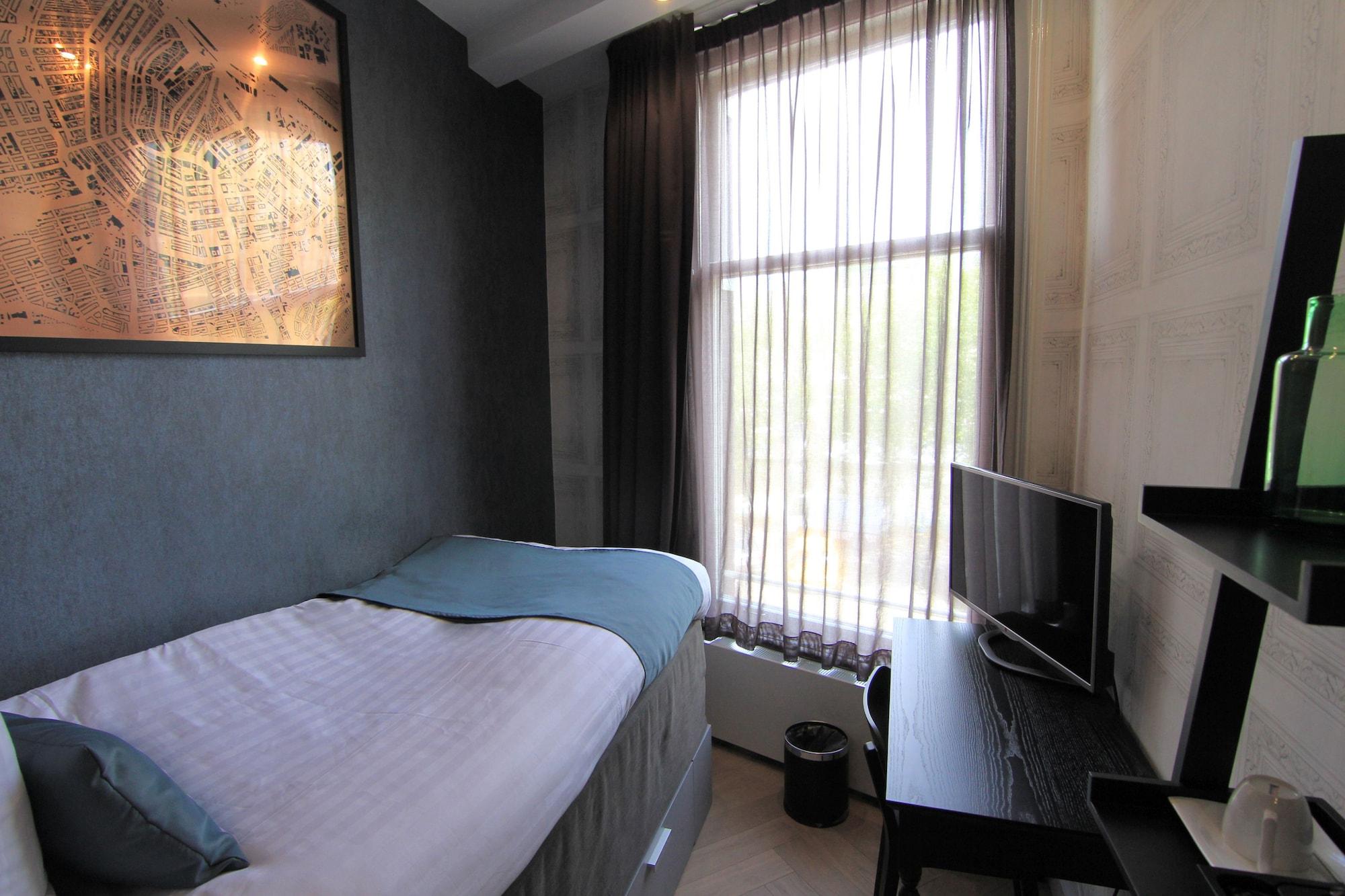 هتل شماره ۳۷۷هاوس آمستردام