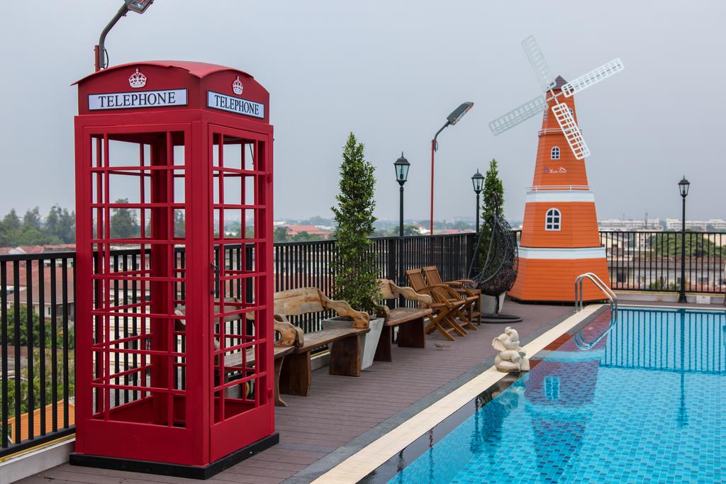 هتل B your home بانگکوک