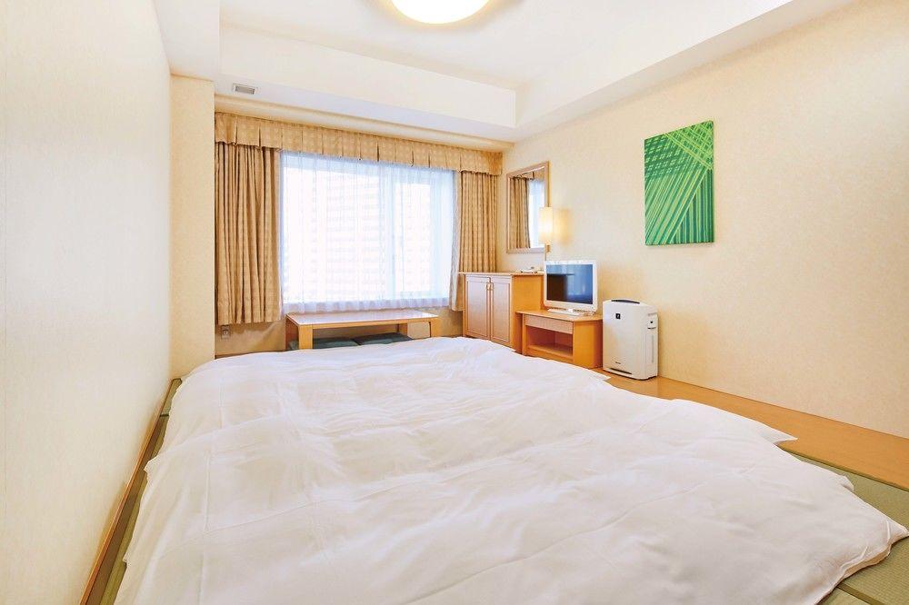 هتل Hotel Emion Tokyo Bay اورایاسو