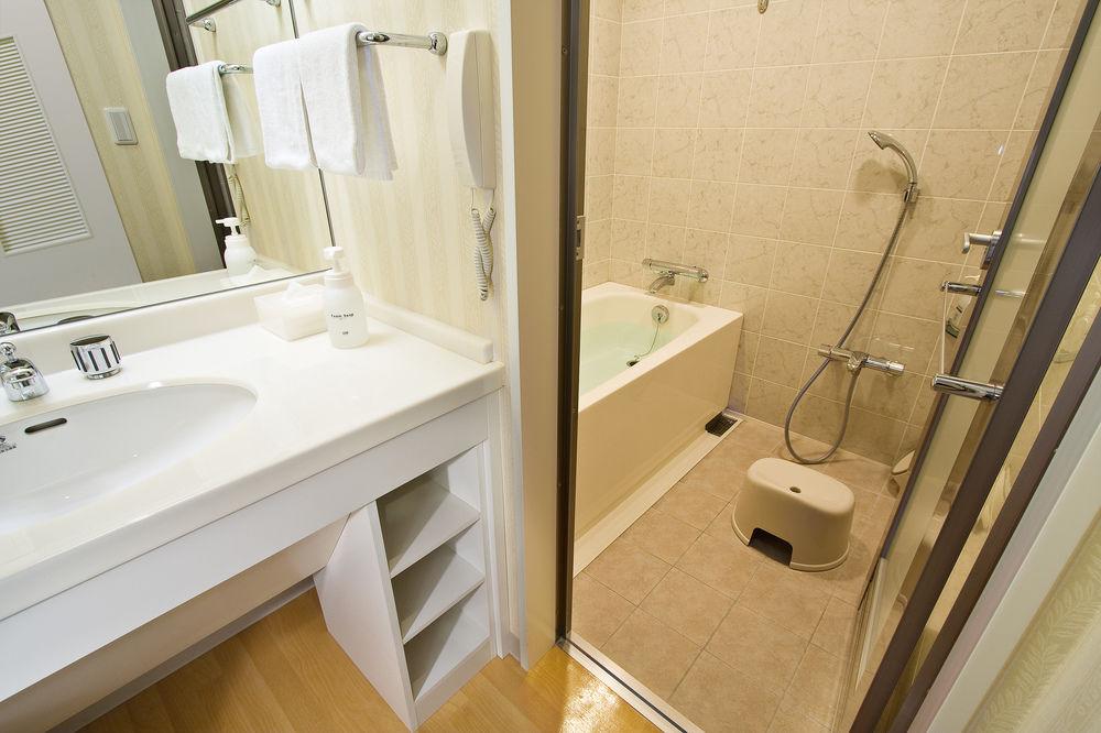 Alibaba https://cdn.alibaba.ir/ostorage/hotel/images/67C2880F/DC29BFEB0BE4A8E1856246FC87BBCB1D.jpg