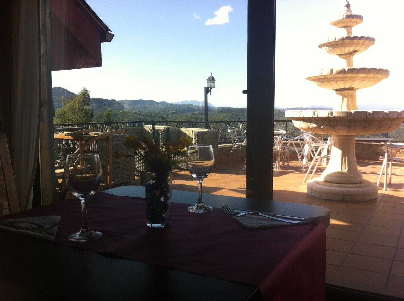 هتل Hotel Petit Mirador Torrelles de Llobregat