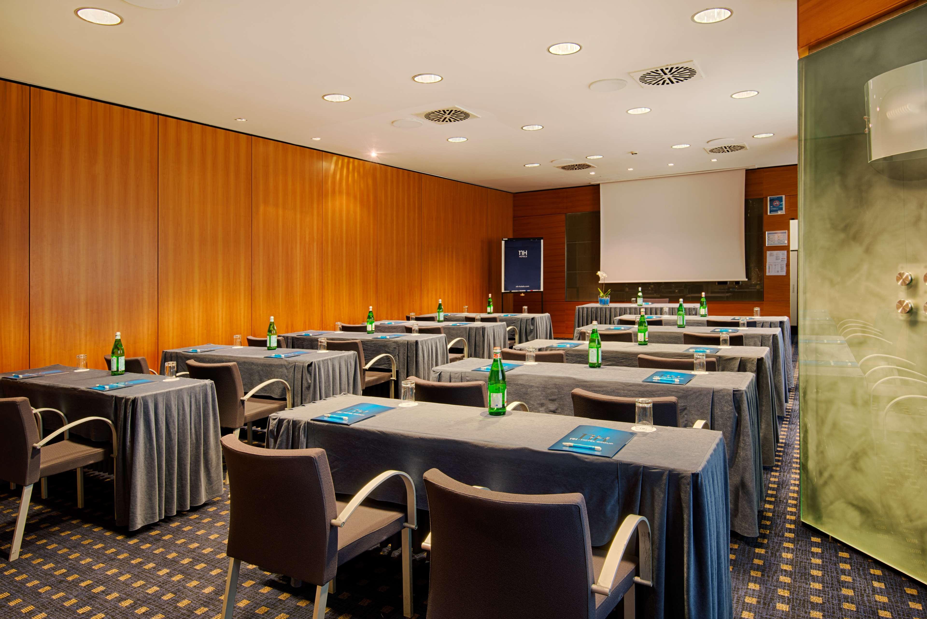 هتل NH Bologna Villanova Castenaso