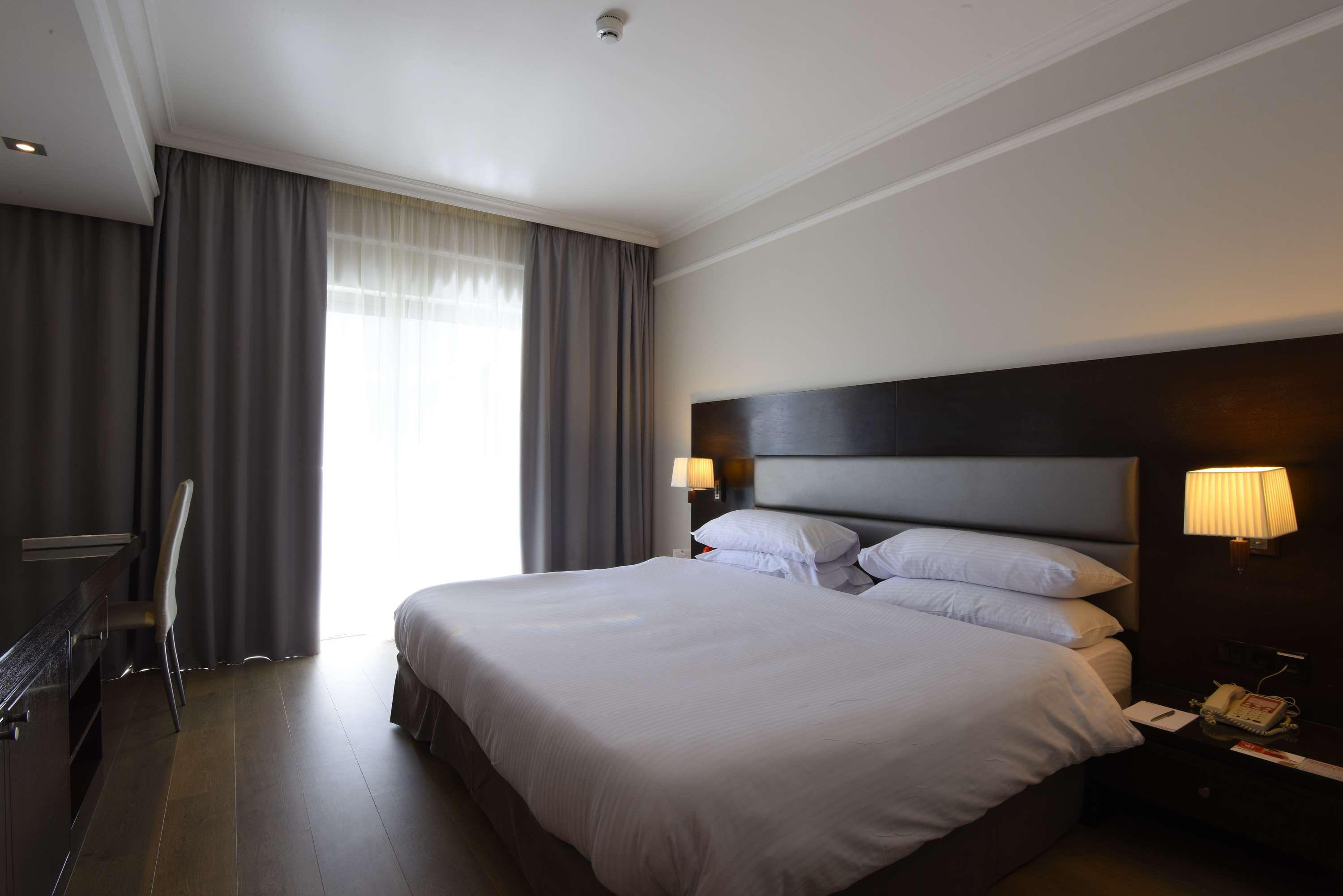 هتل Ramada Downtown Beirut بیروت