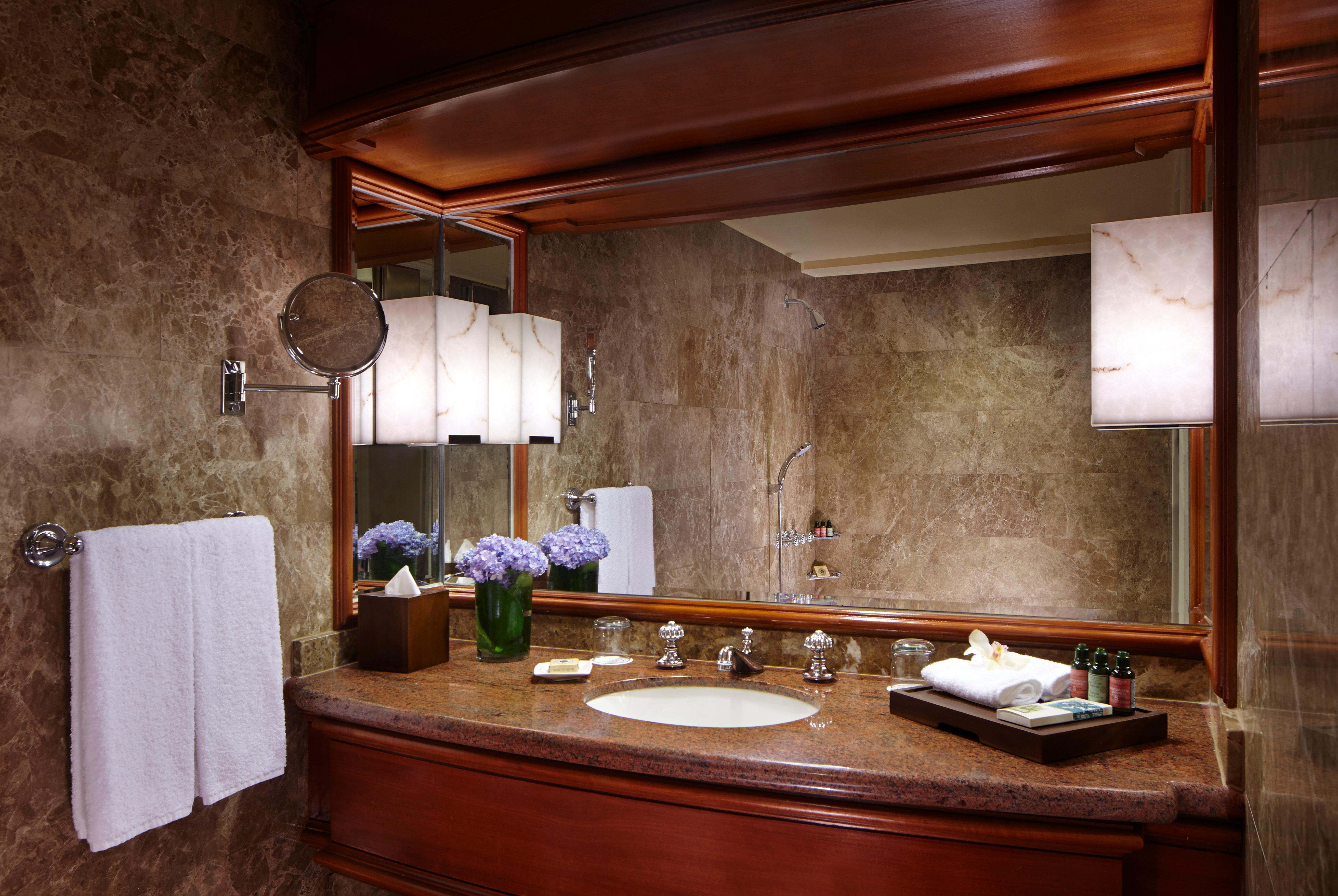 هتل Regent سنگاپور