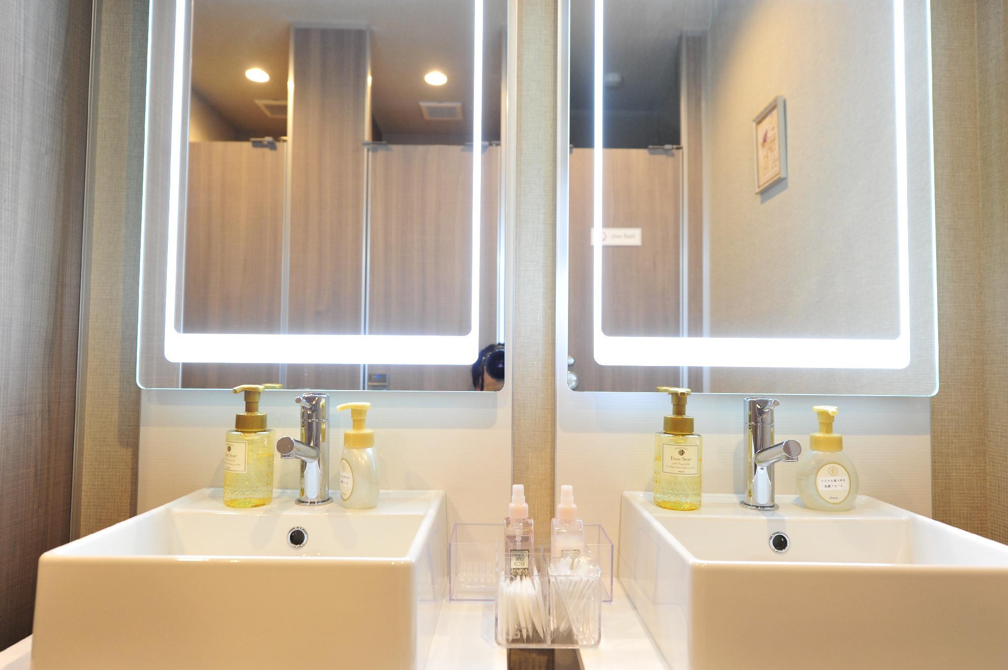 هتل DJ Hostel Ginza توکیو