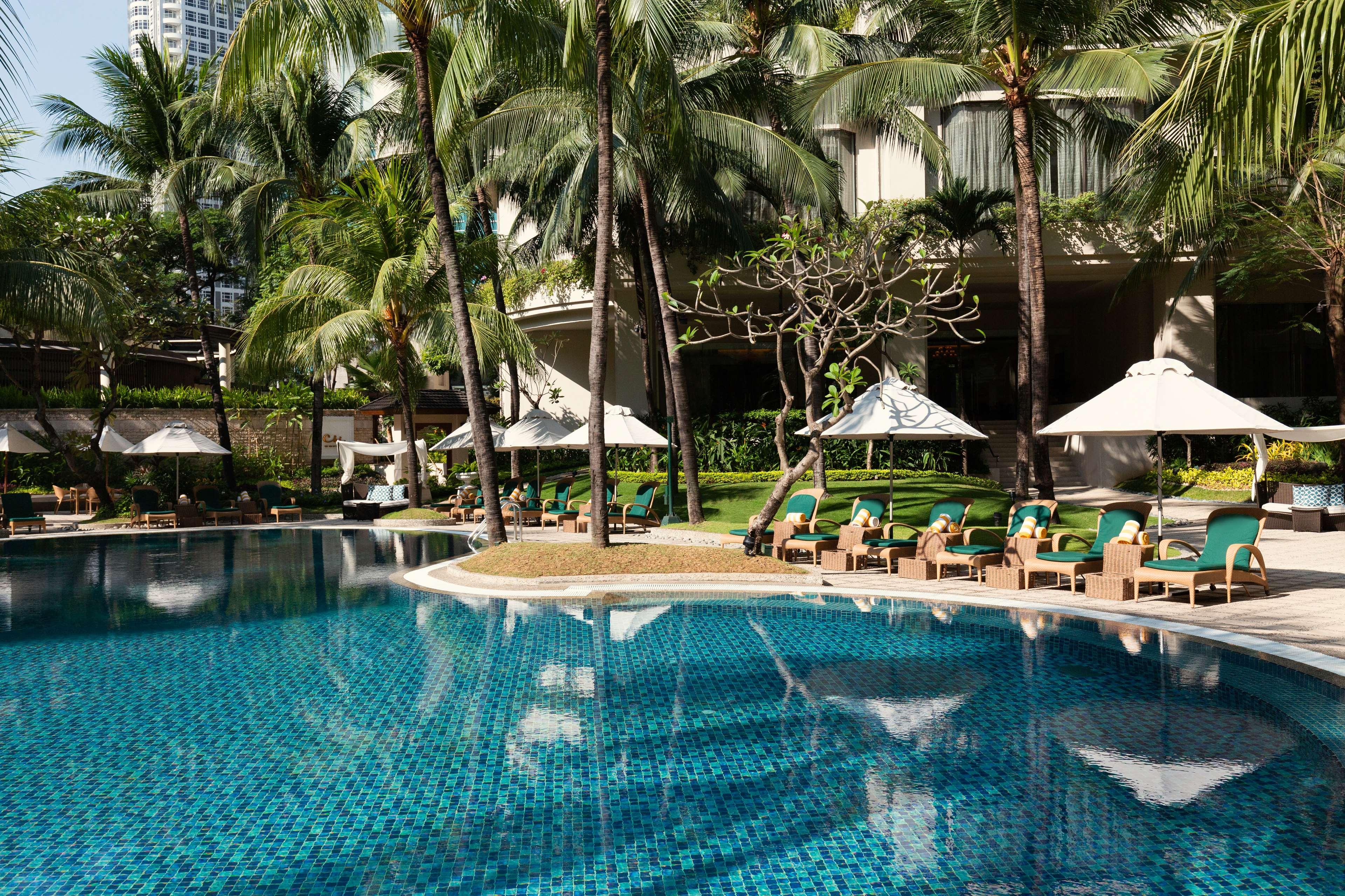 هتل Edsa Shangri-La Manila مانیلا