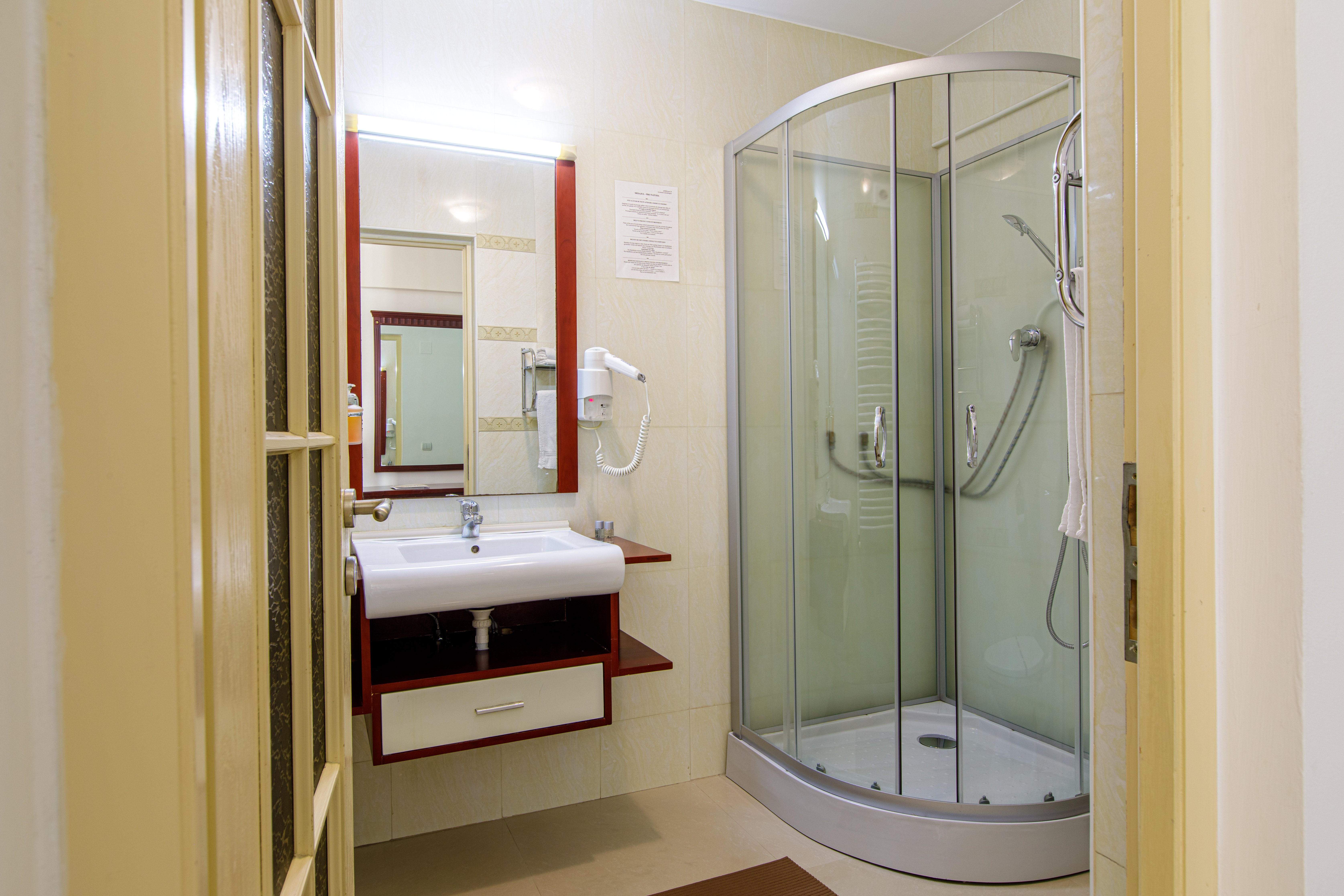 هتل Pacific Constanta