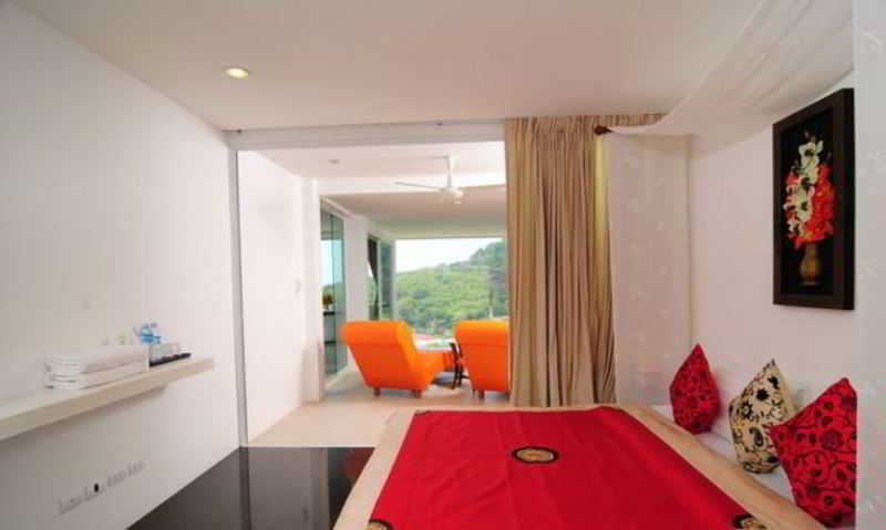 هتل Grand Bleu Ocean View Pool Suite پوکت