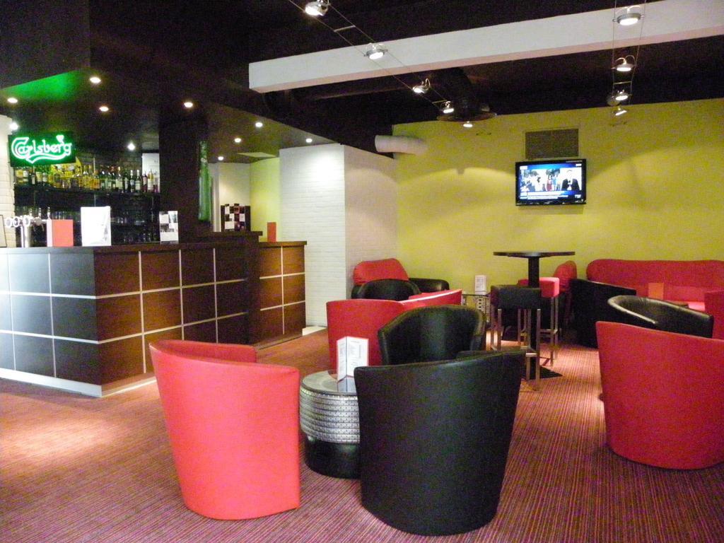 هتل Golden Tulip Roissy Saint Witz Saint-Witz