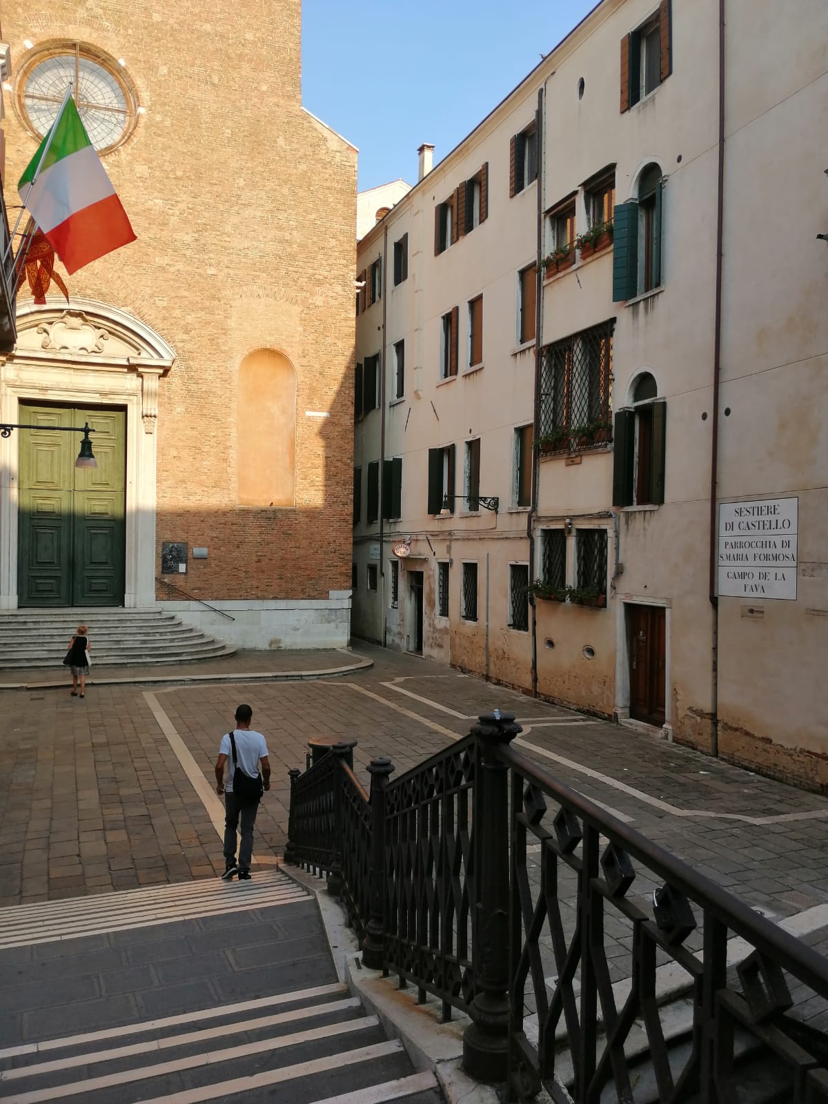 Alibaba https://cdn.alibaba.ir/ostorage/hotel/images/6EDEACB7/DF0ED103BC571991B1F04A4E54FB328D.jpg