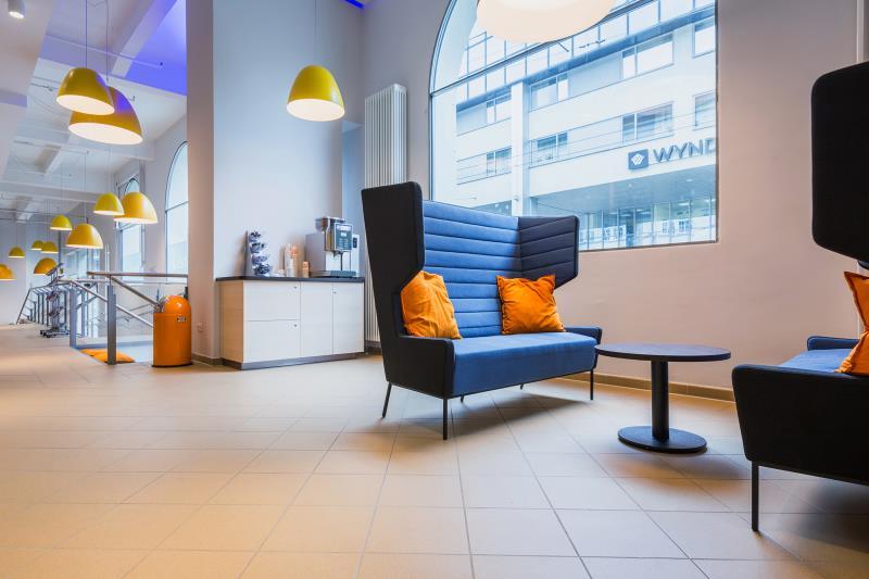 هتل a&o Salzburg Hauptbahnhof Salzburg