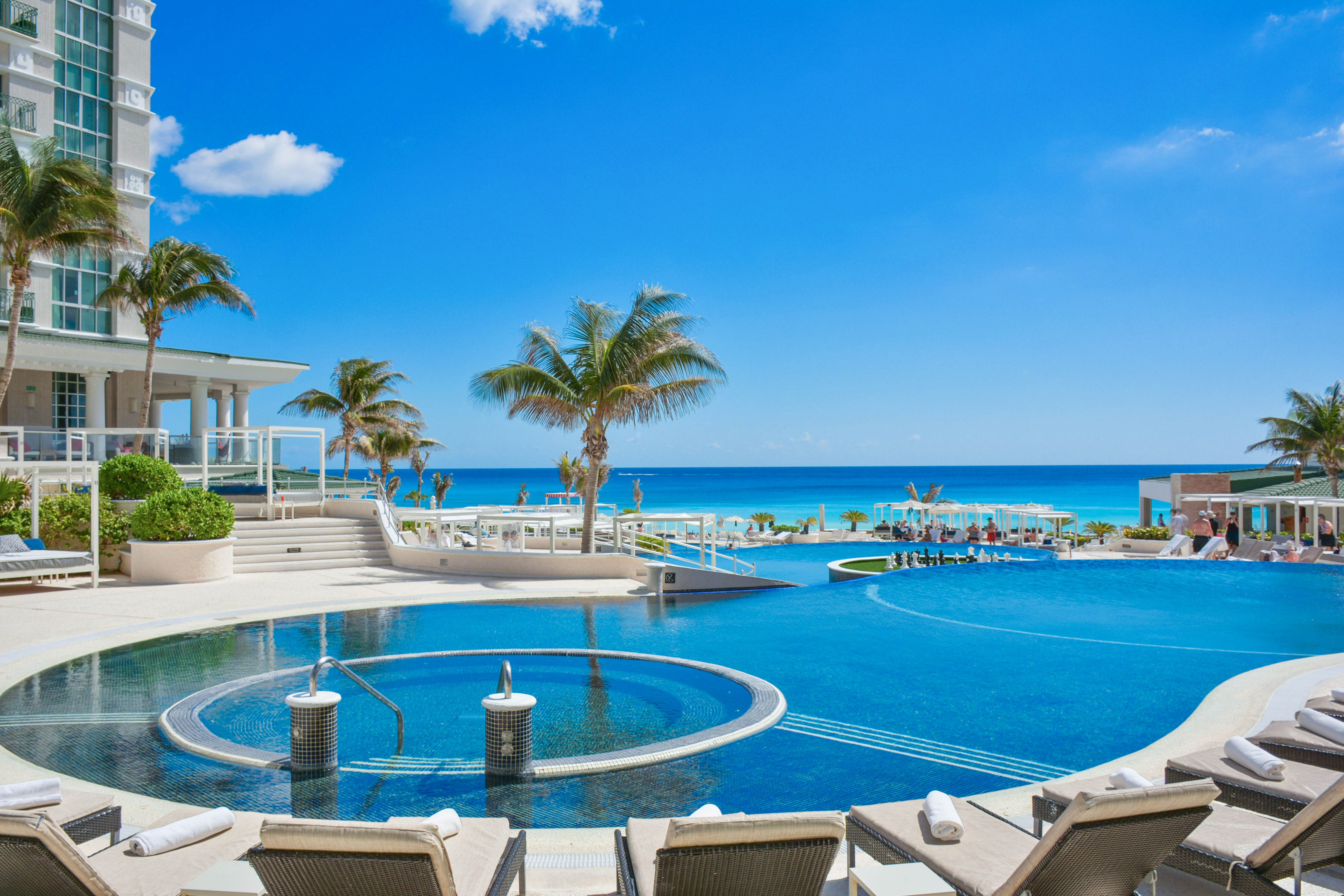 Hotel Sandos Cancun Luxury Resort