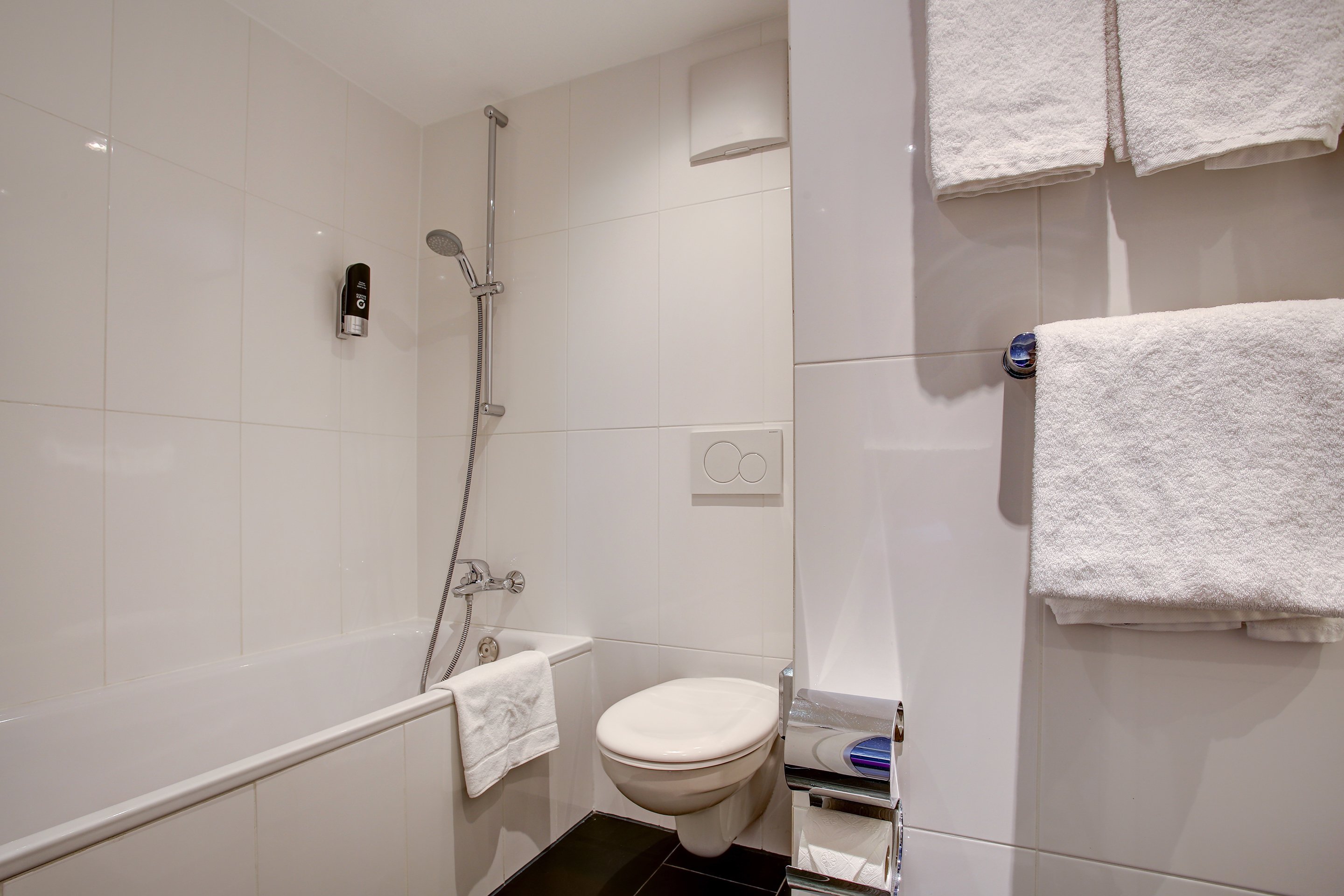 هتل Boutique 003 Köln am Dom کلن