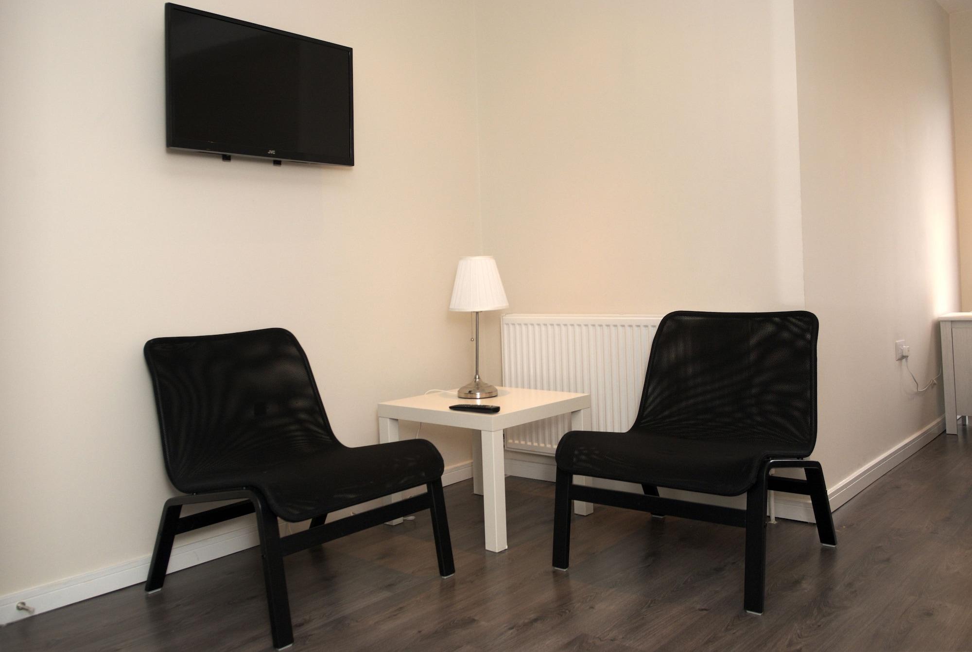 هتل Guest House London لندن