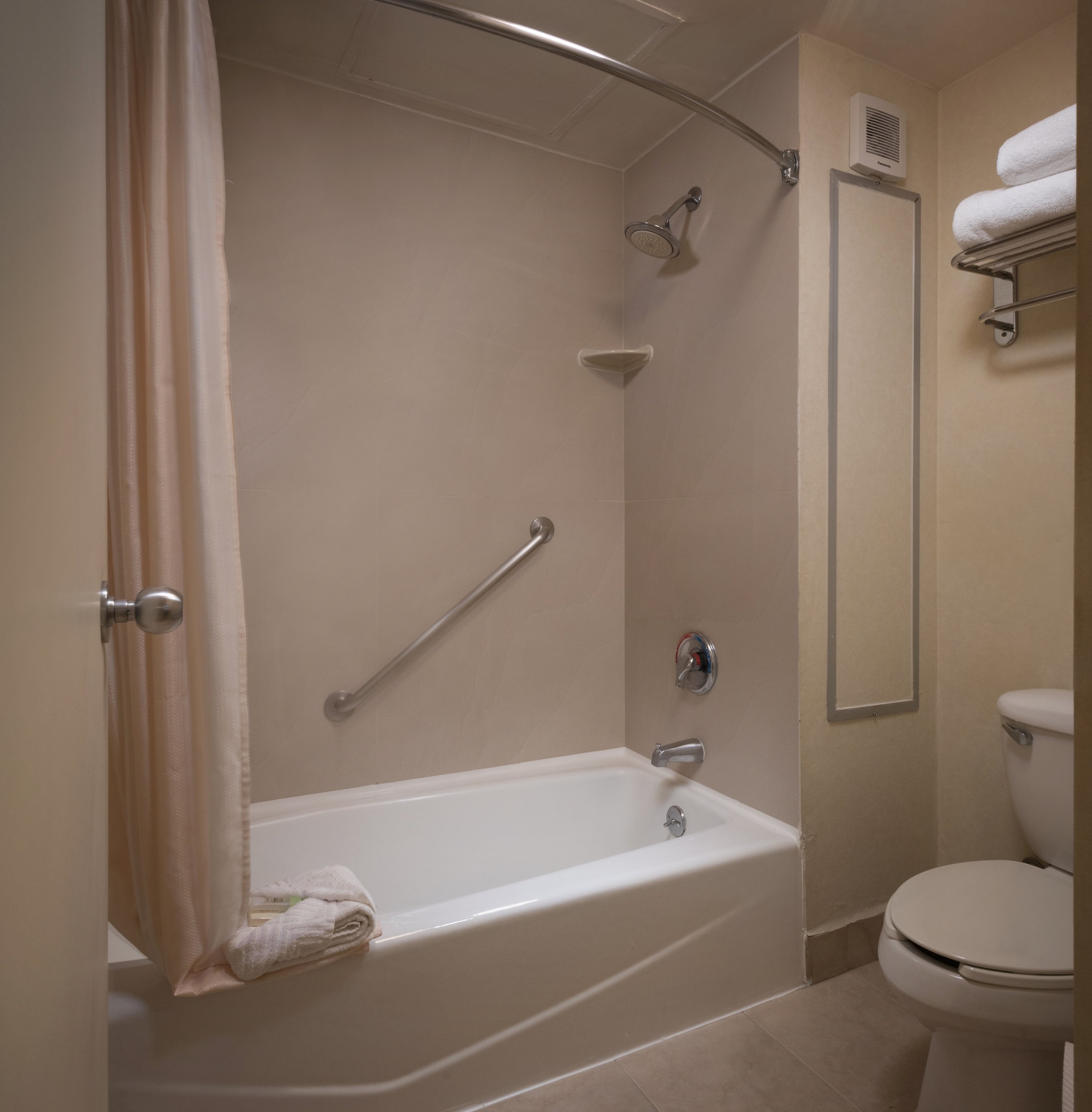 هتل Safi Royal Luxury Towers مونتری
