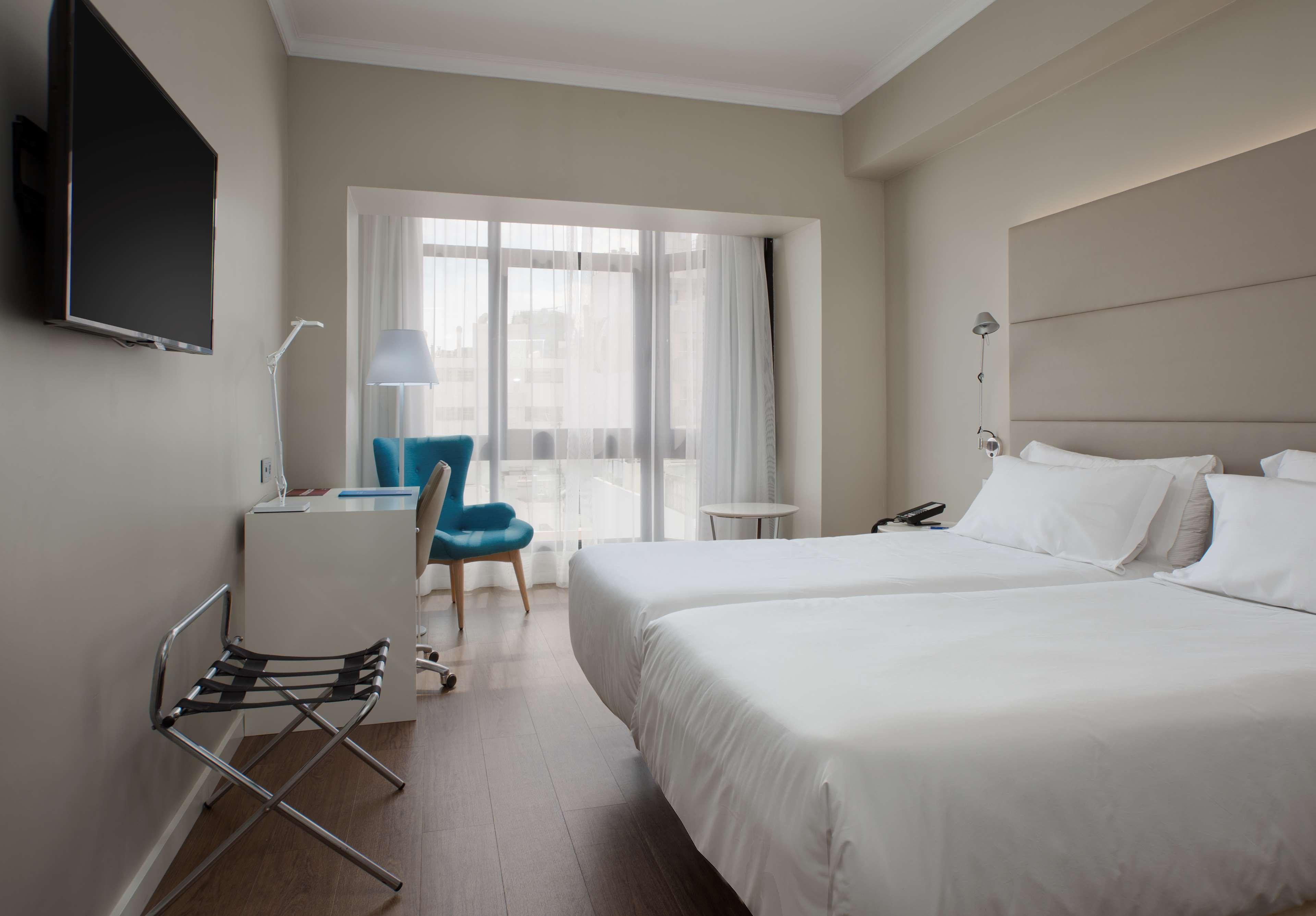 هتل NH Las Palmas Playa Las Canteras Las Palmas